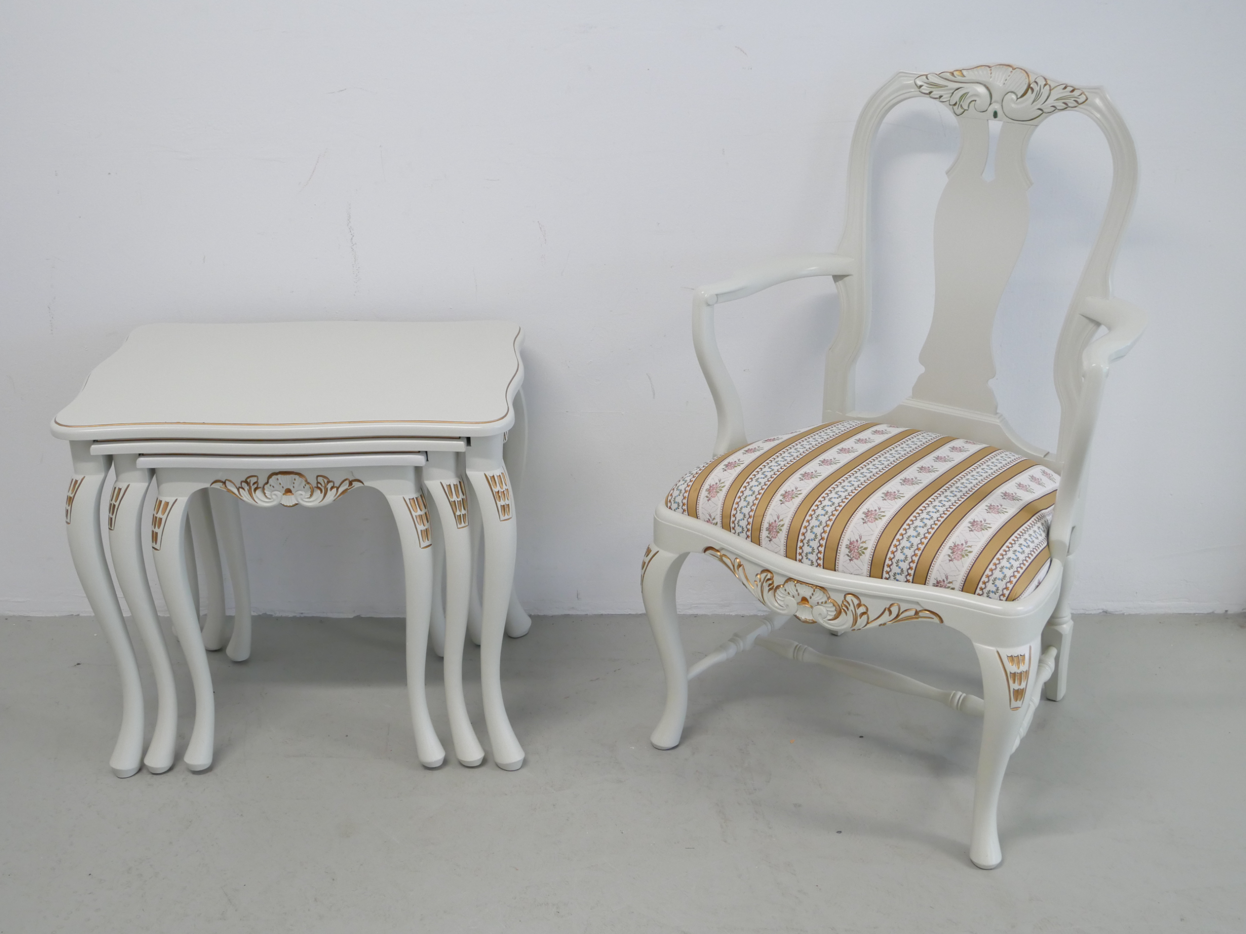 *Sarjapöytä ja tuoli, talonpoikaisrokokoo