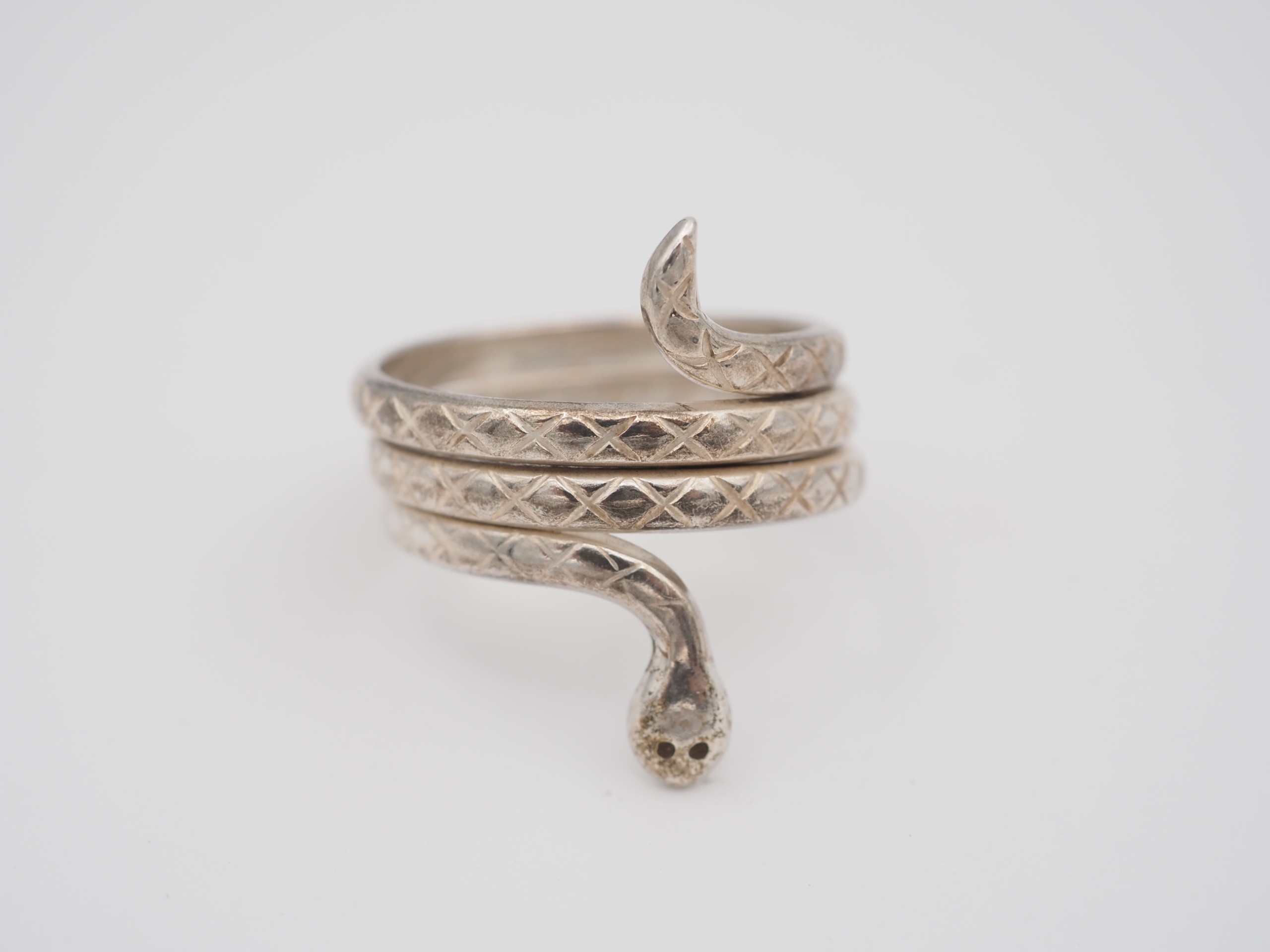 Kalevala Koru Käärmesormus