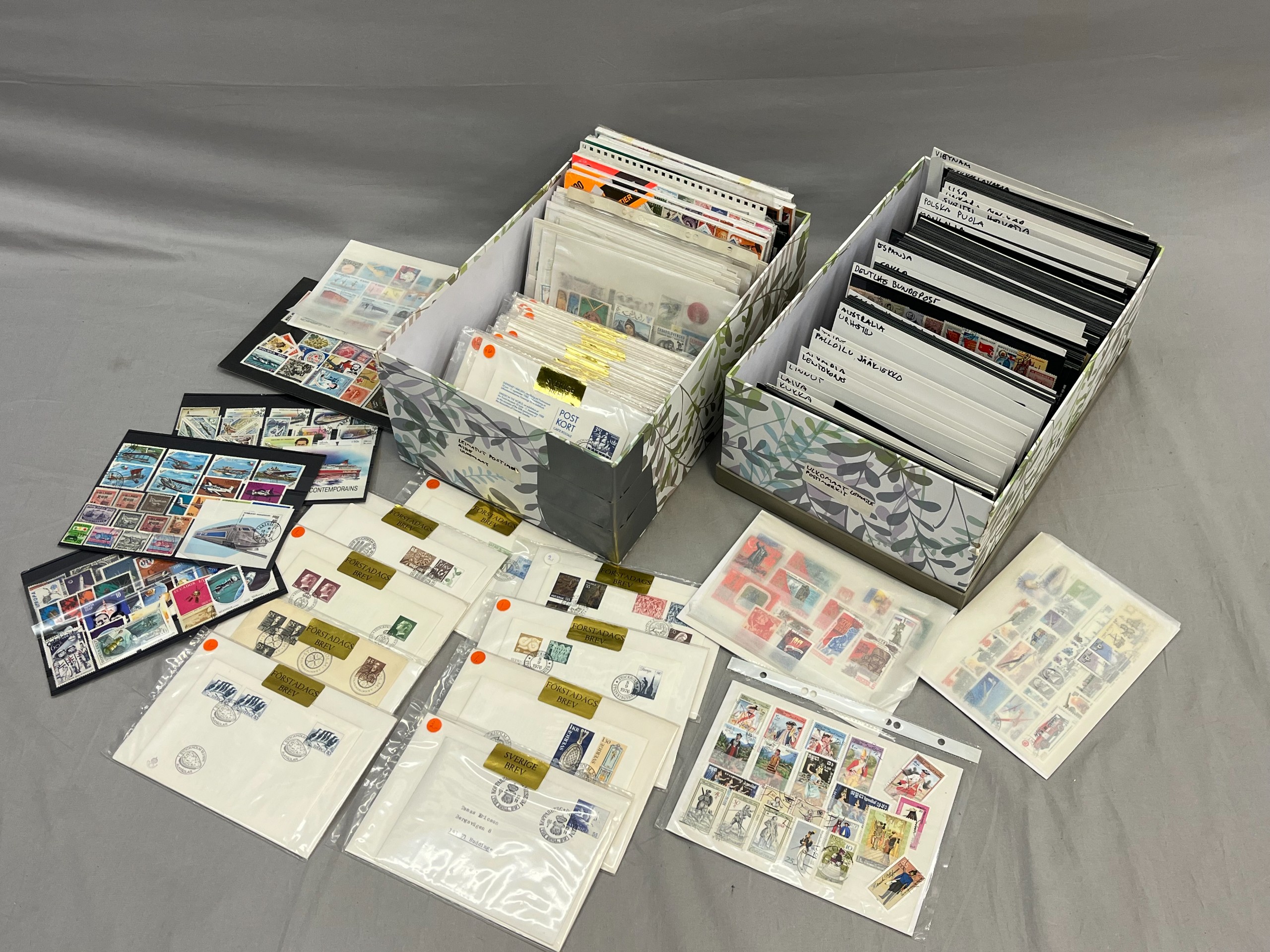 Ulkomaiset postimerkit