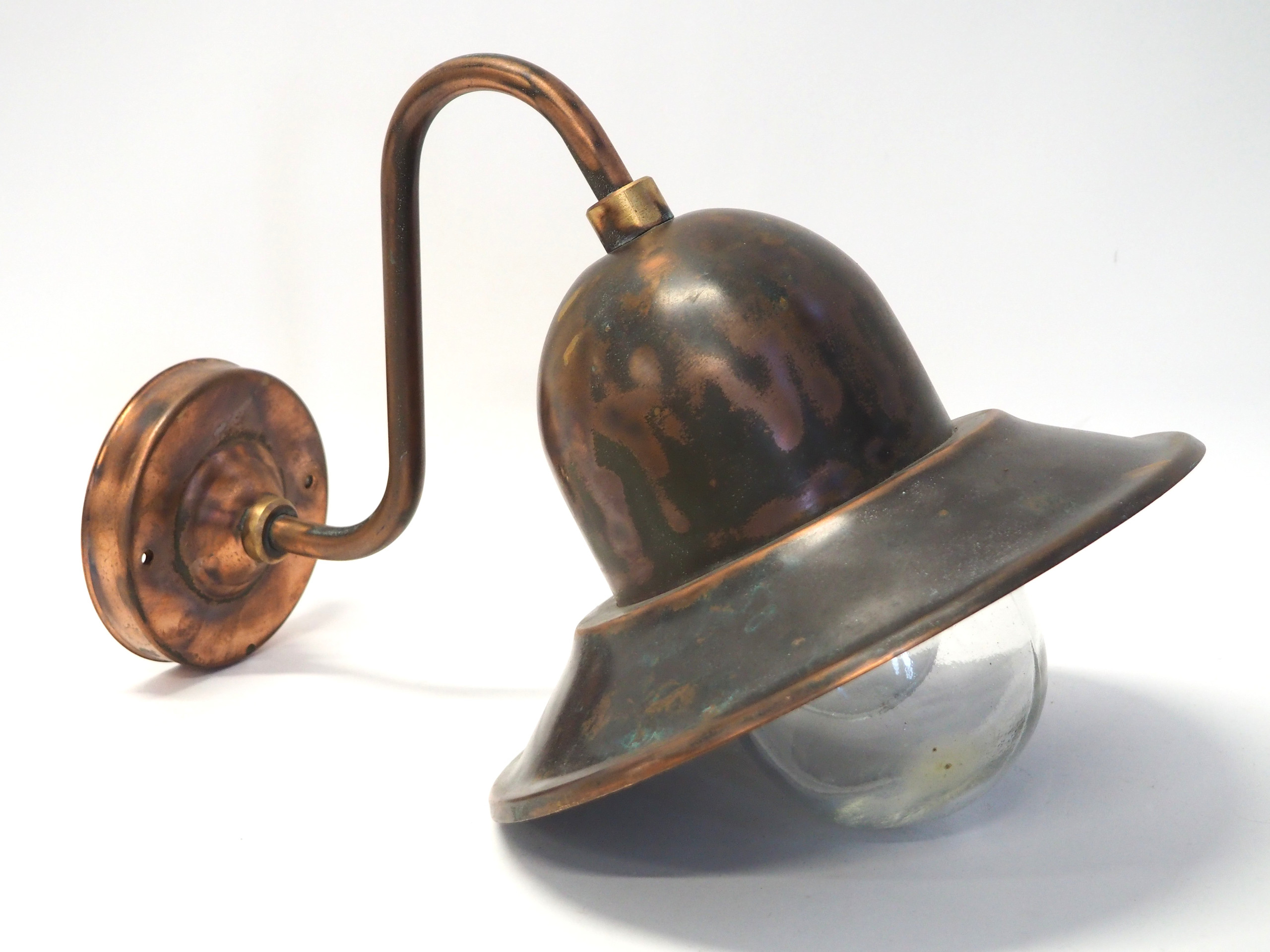 Kuparinen ulkovalaisin