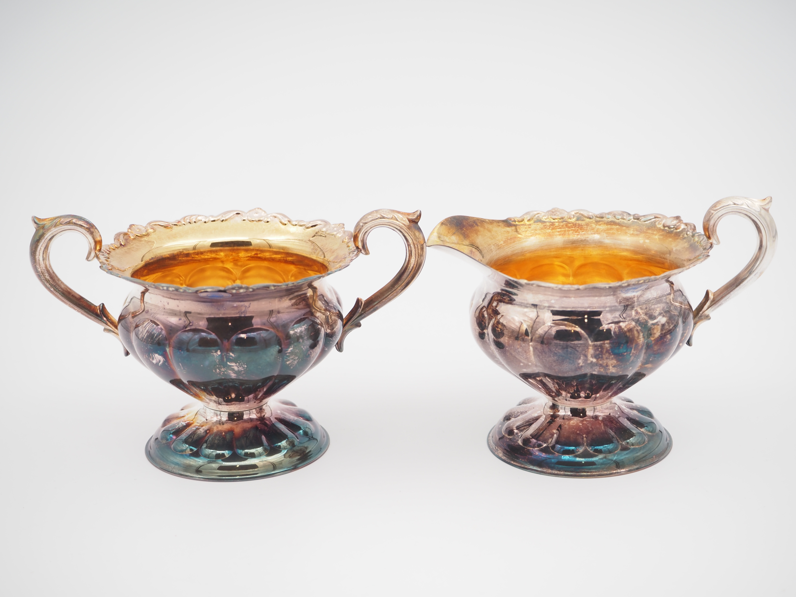 Hopea sokerikko ja kermakko