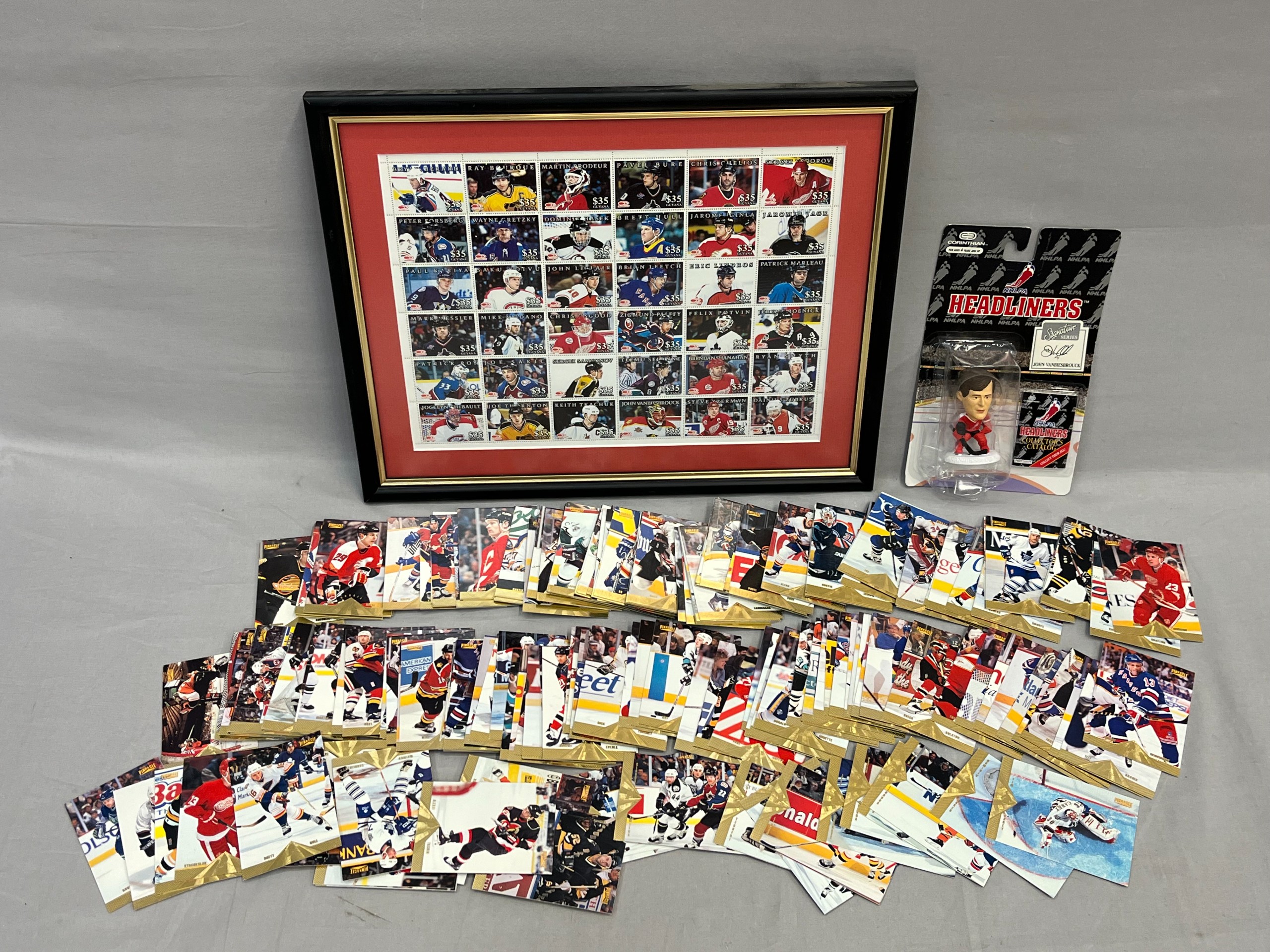 NHL-keräilykortit ym