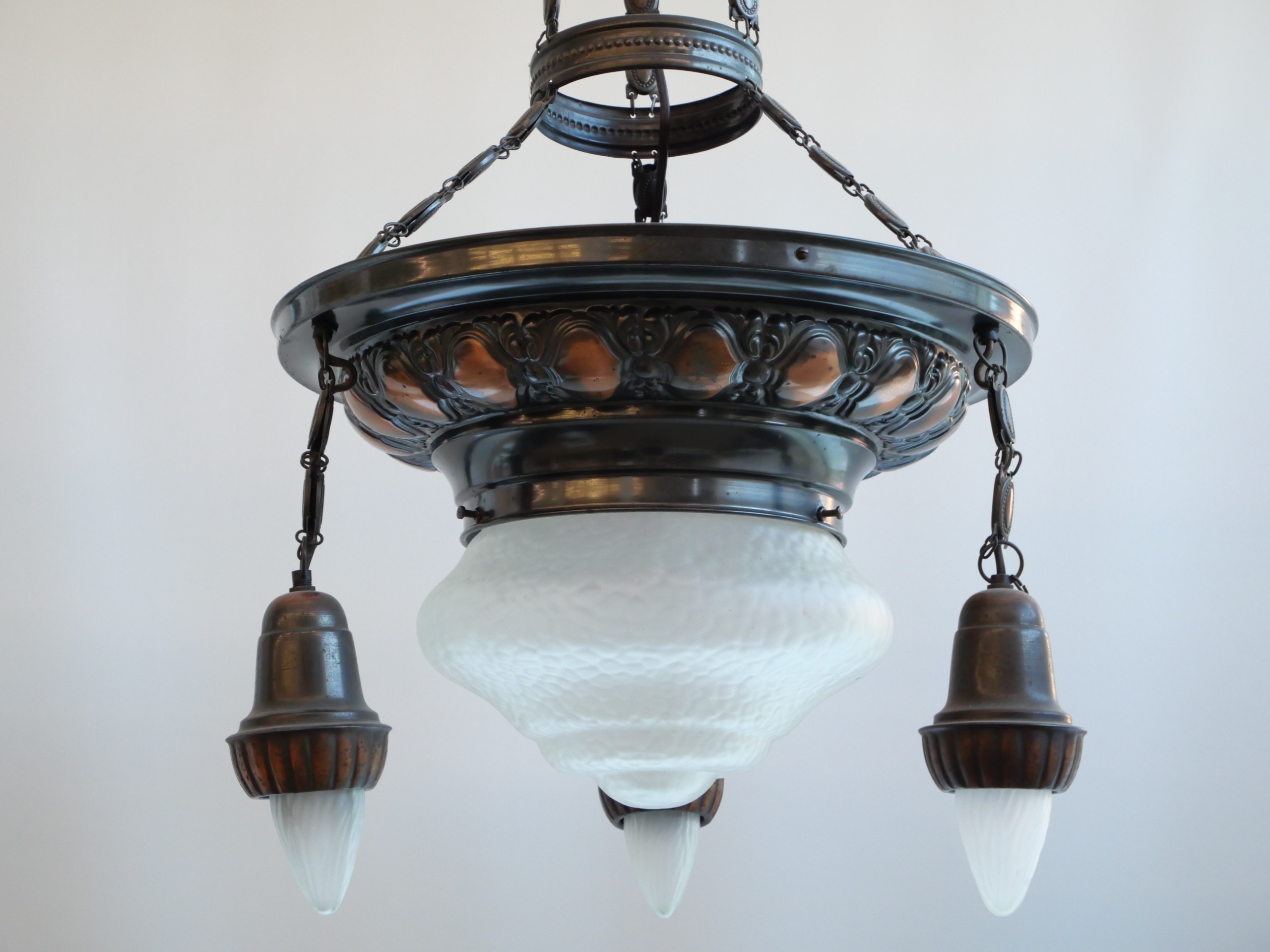 Jugend kattovalaisin