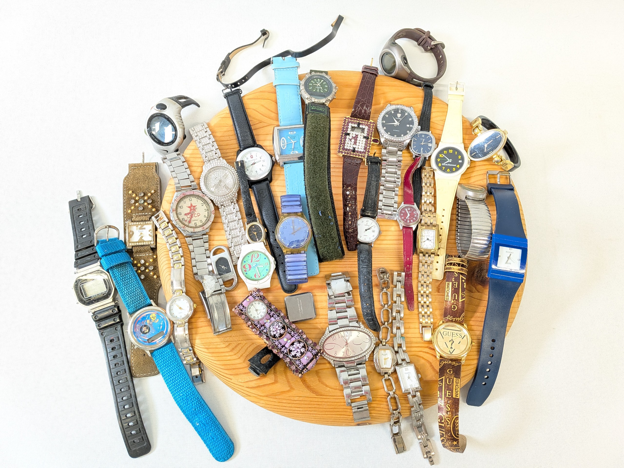 Festina ym. - Huutokauppa Ekman