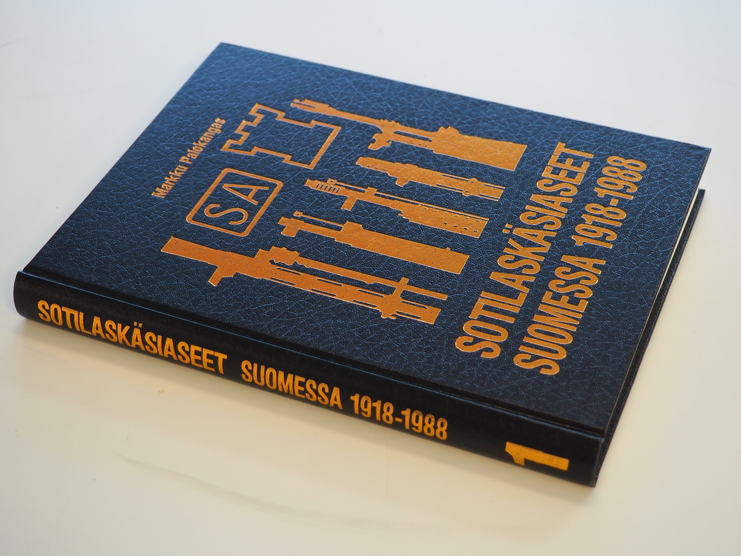 Sotilaskäsiaseet Suomessa 1