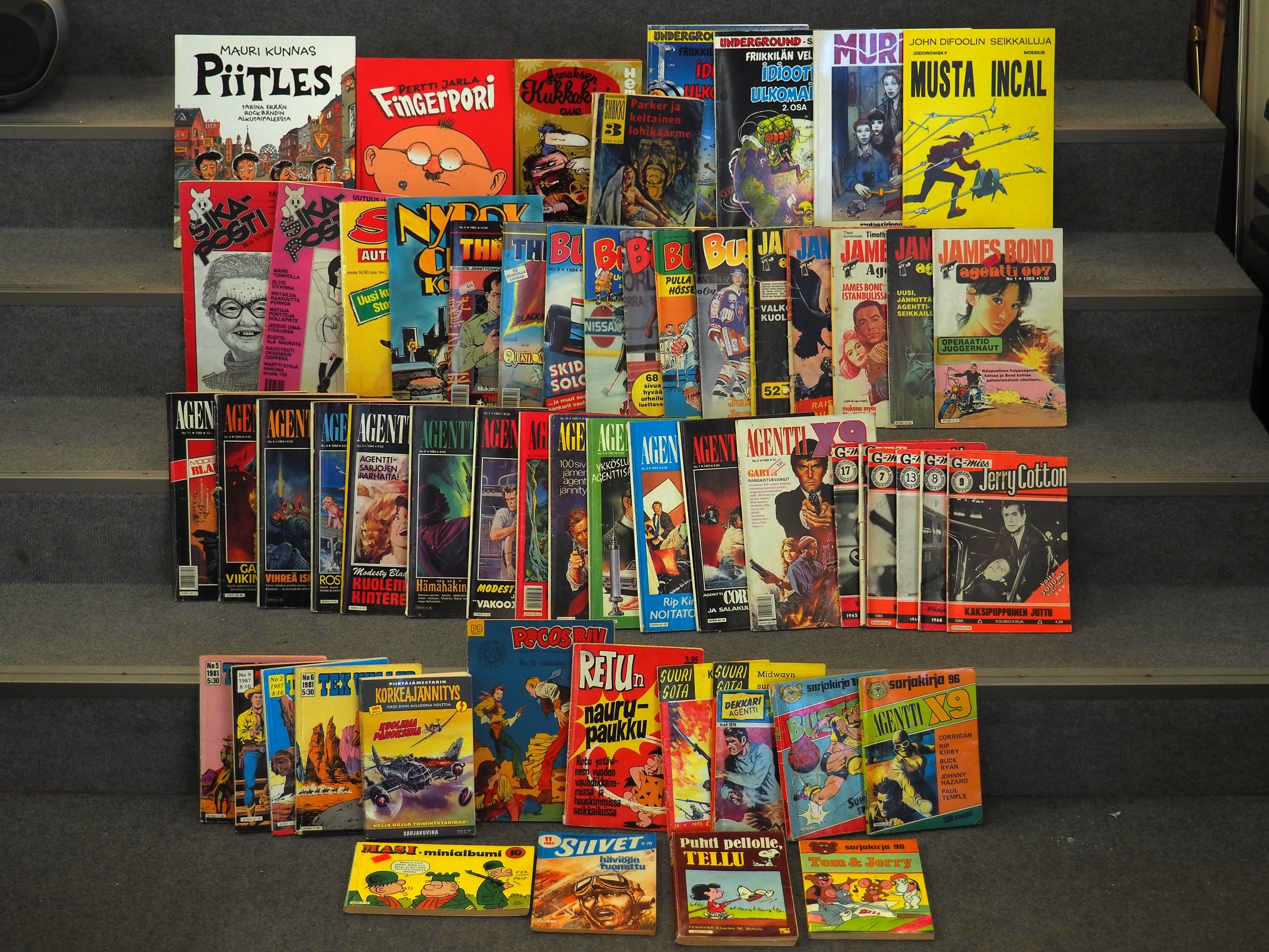 Sarjakuvat ym. - Huutokauppa Ekman