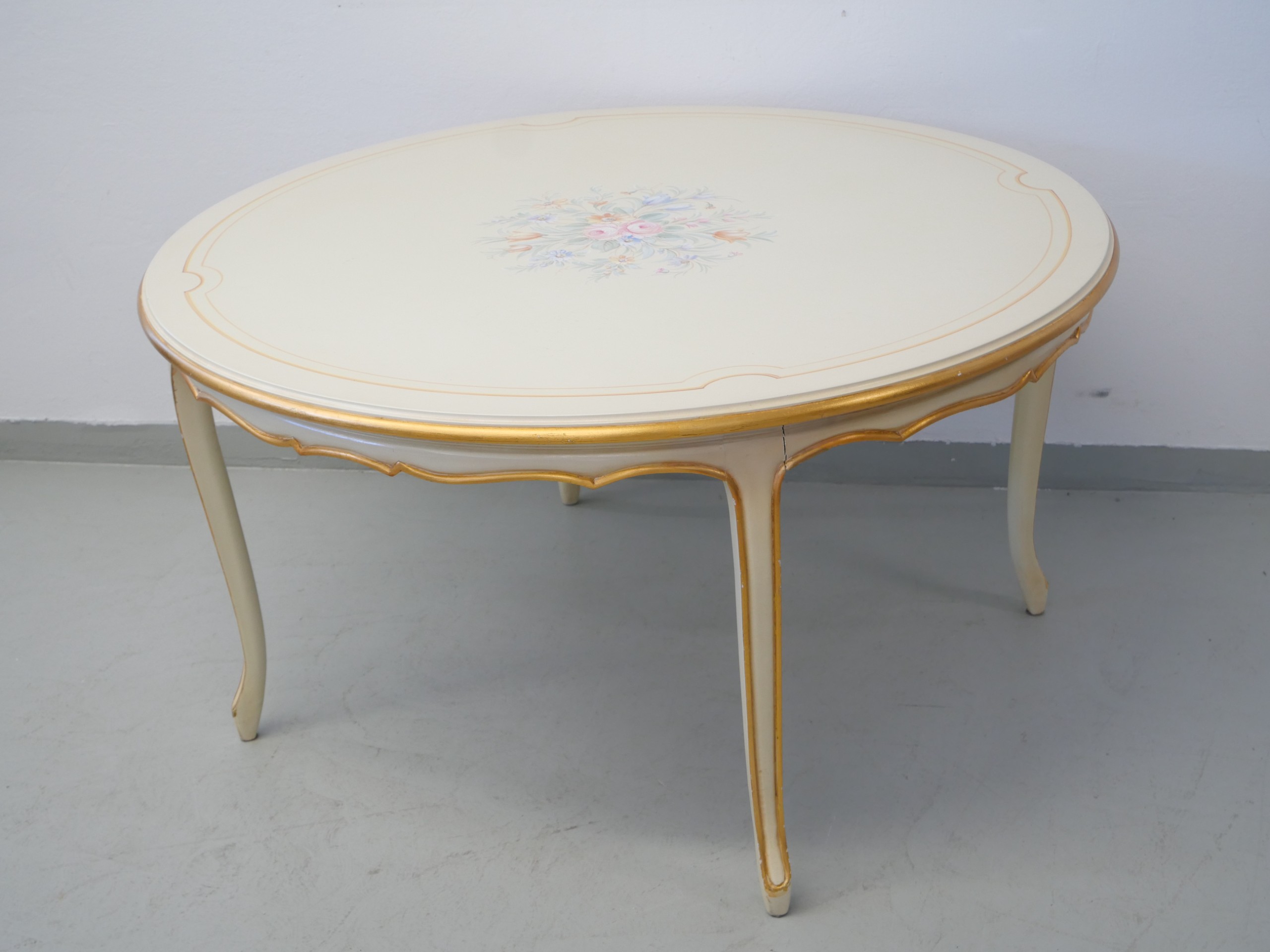 *Pöytä - Huutokauppa Ekman