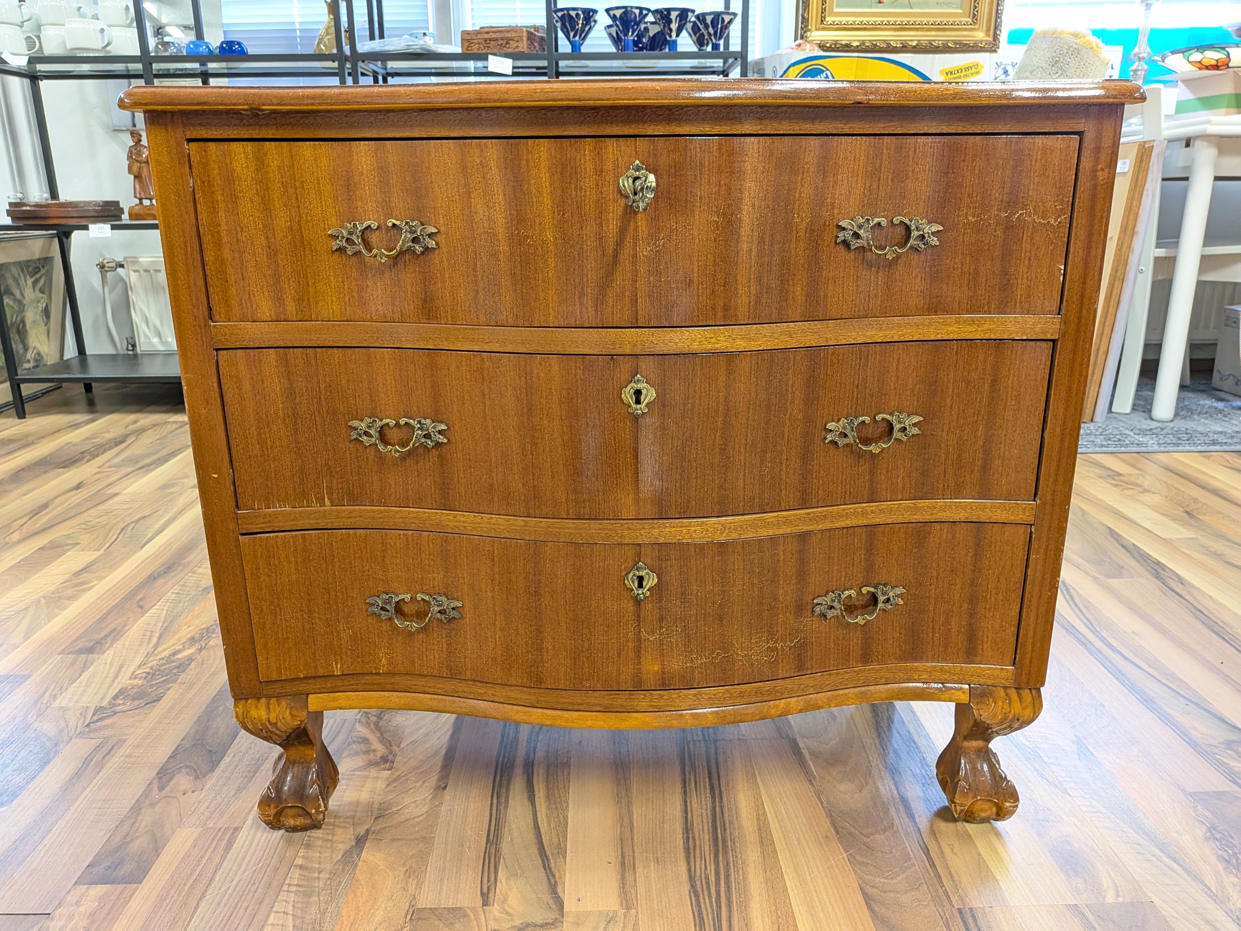 Lipasto - Huutokauppa Ekman