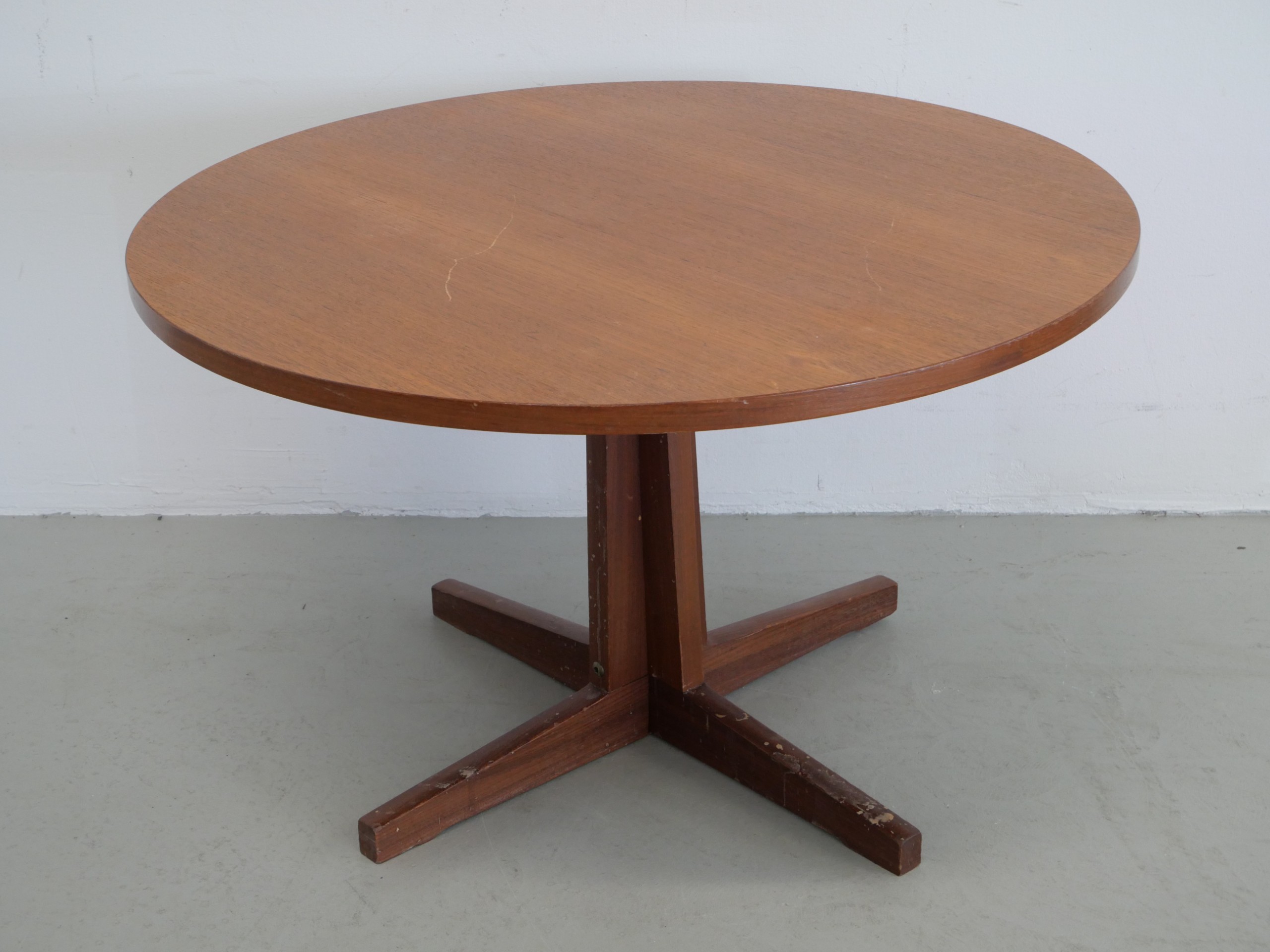 *Tiikkipöytä - Huutokauppa Ekman