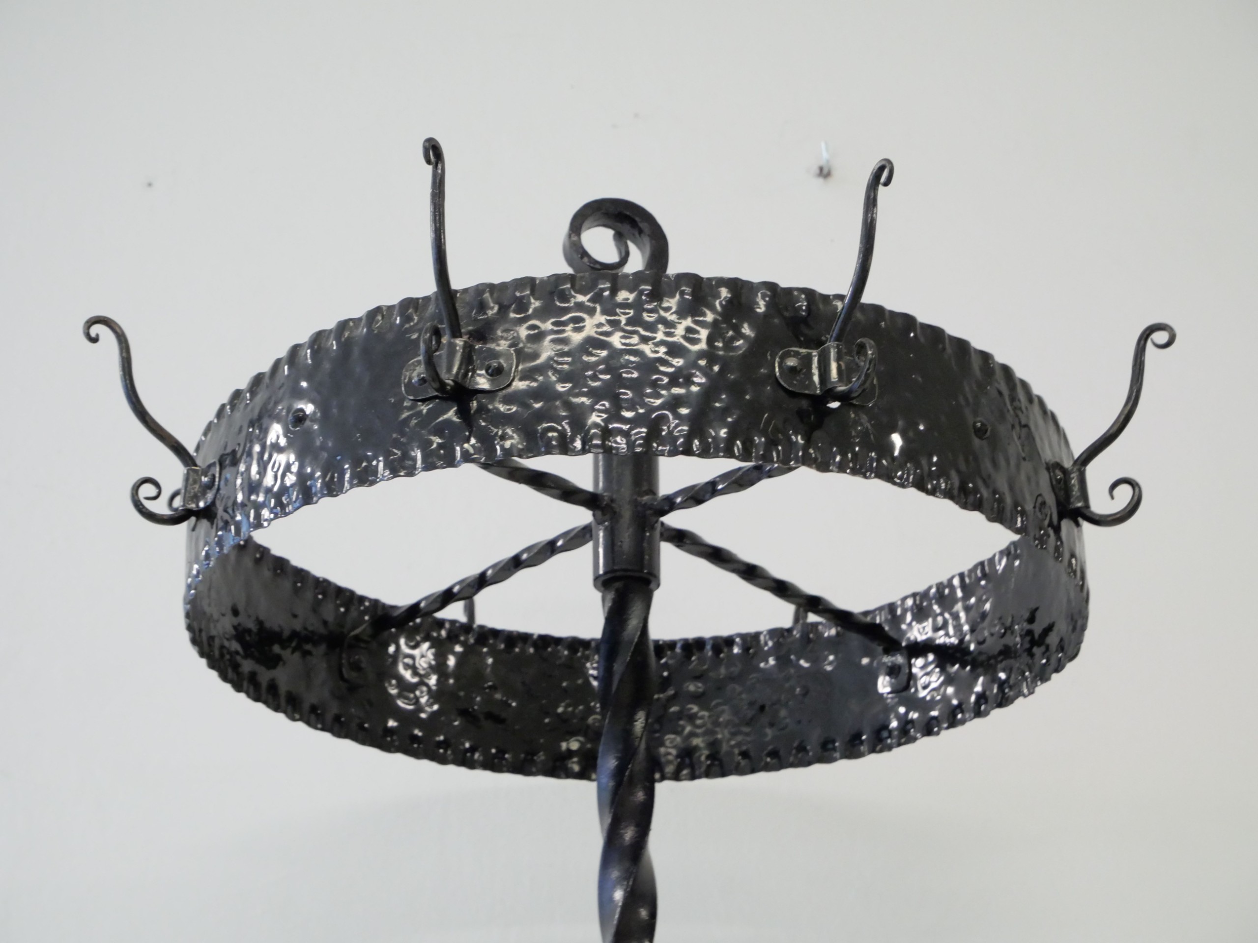 *Naulakko - Huutokauppa Ekman