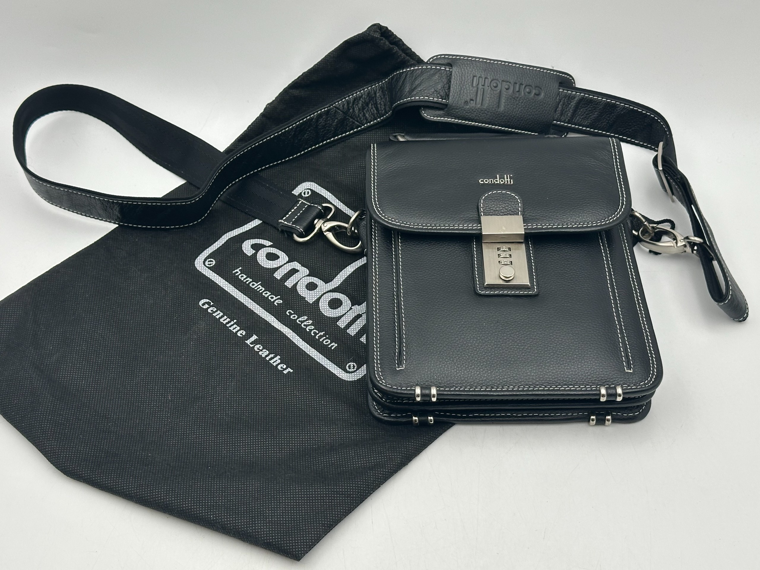 Condotti - Huutokauppa Ekman