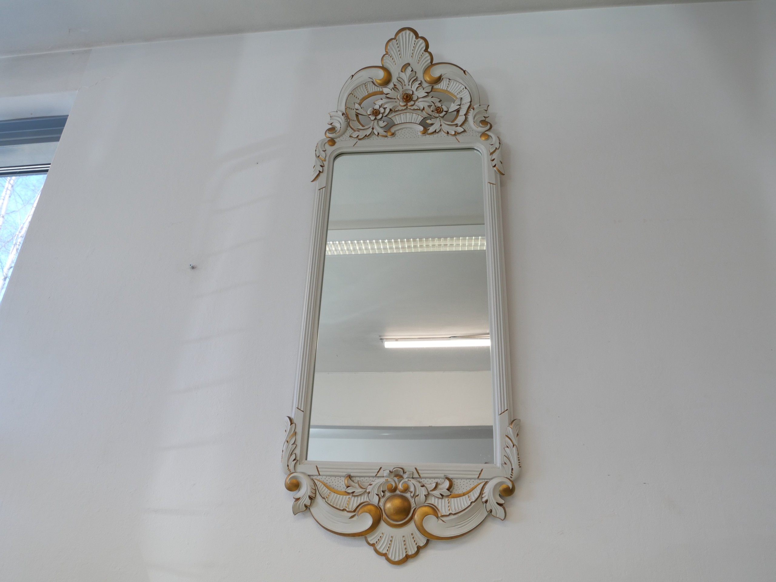 *Konsoli ja peili - Huutokauppa Ekman