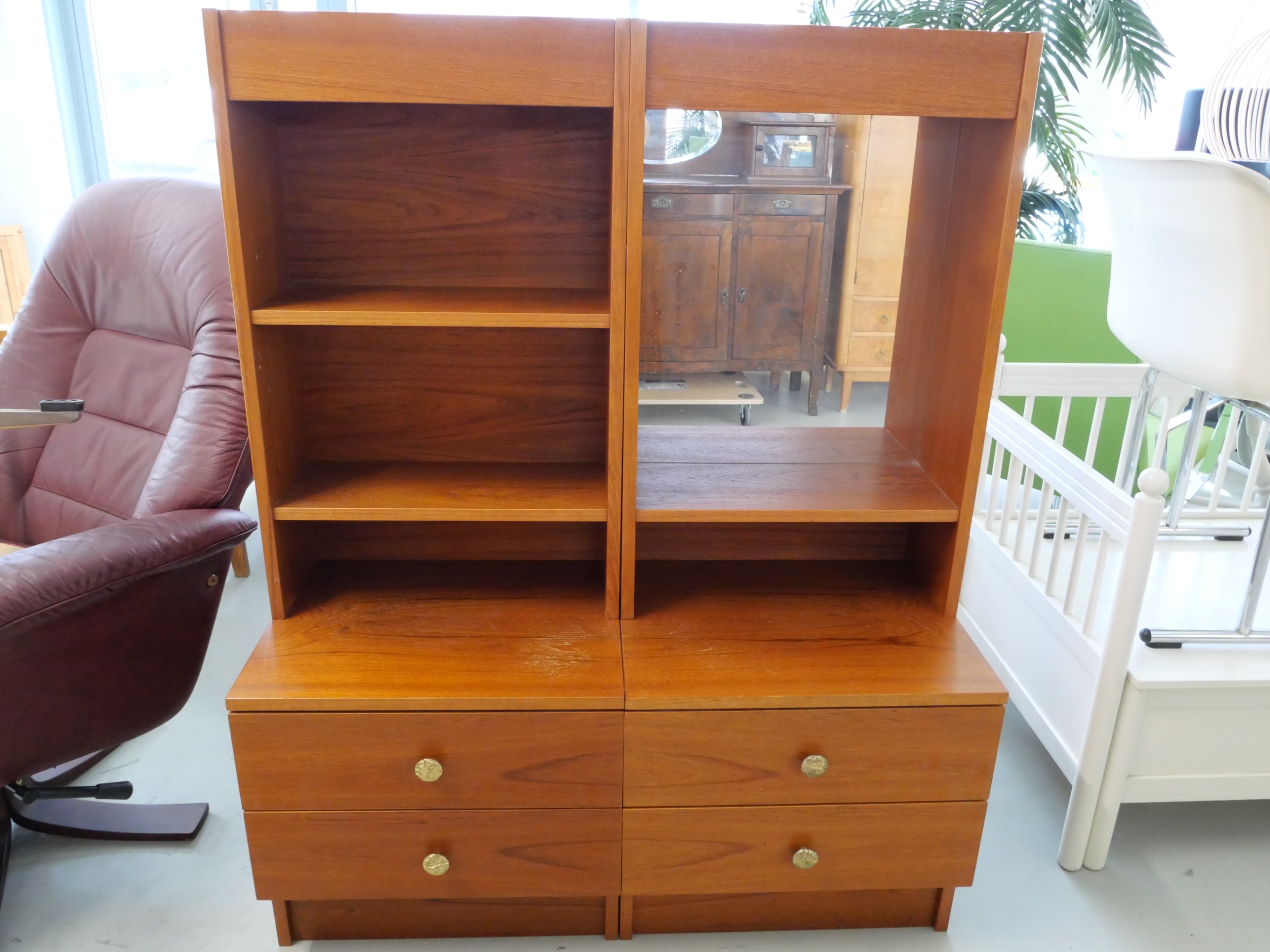 *Hyllykkö - Huutokauppa Ekman