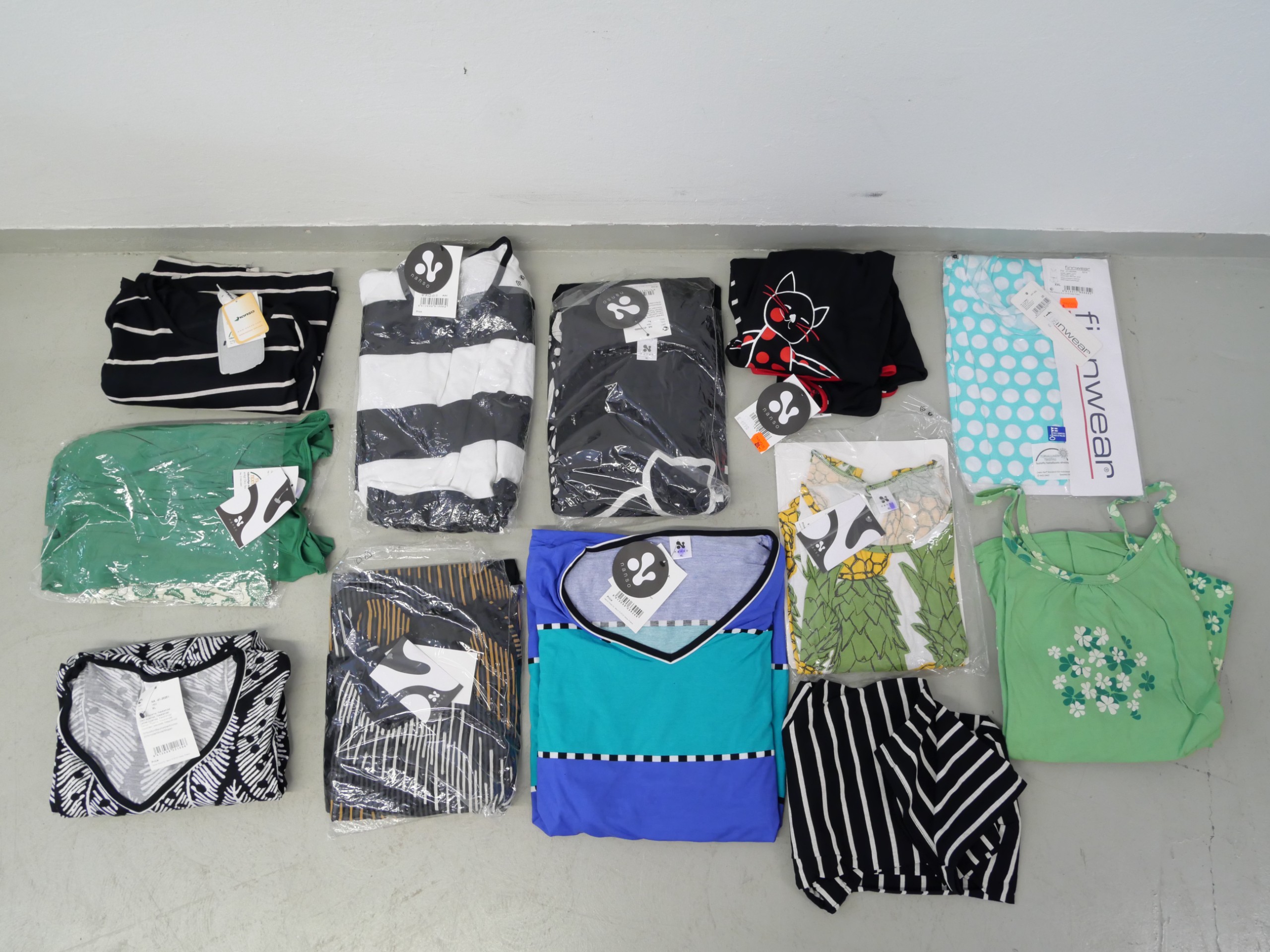 *Nanso ym. - Huutokauppa Ekman