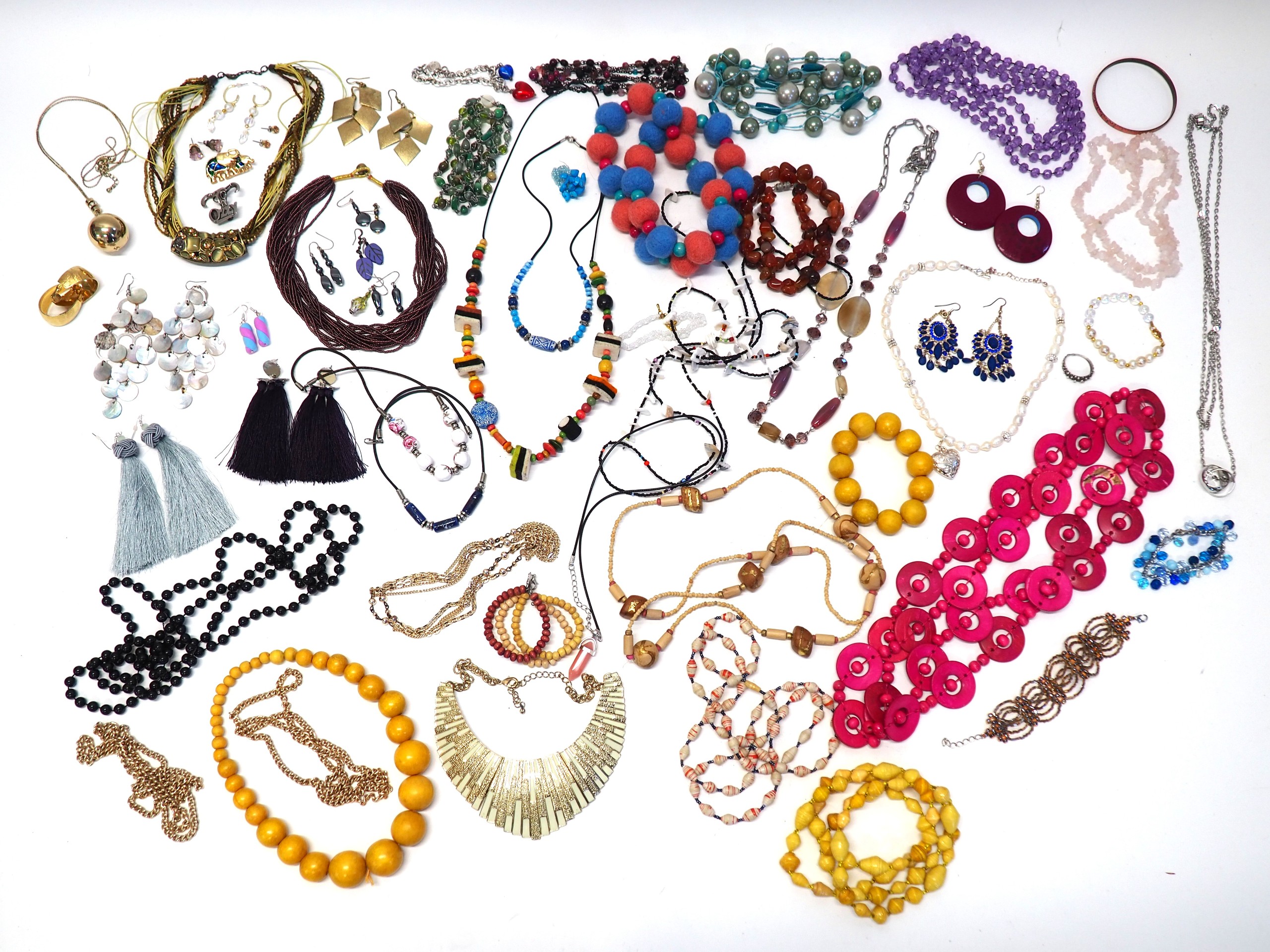 Korut - Huutokauppa Ekman