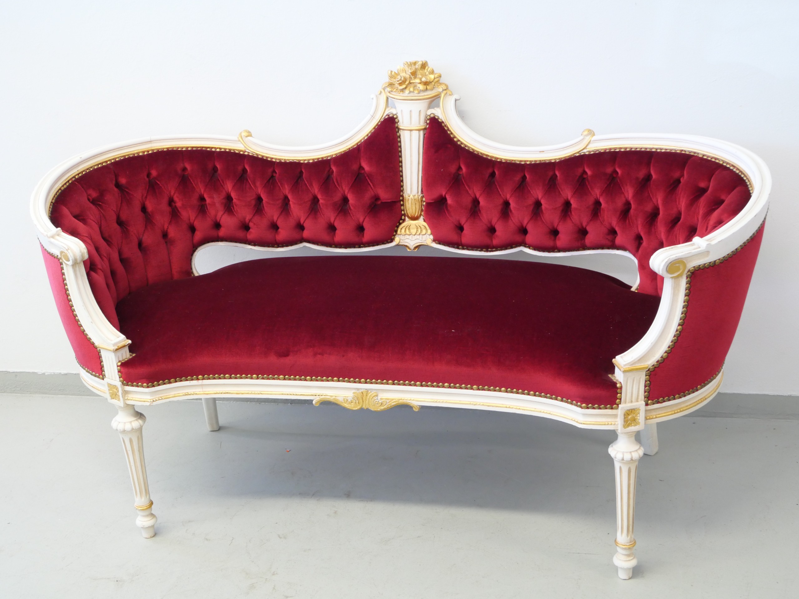 *Sohva - Huutokauppa Ekman