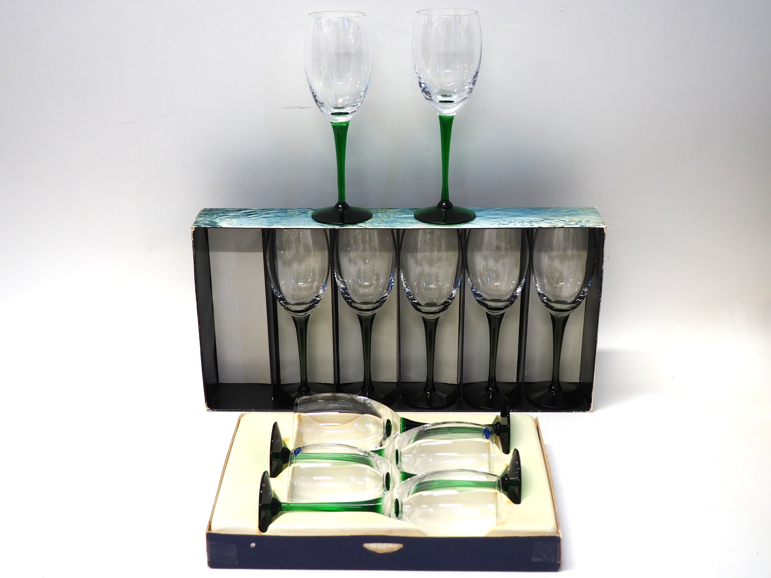 Nuutajärvi Traviata - Huutokauppa Ekman