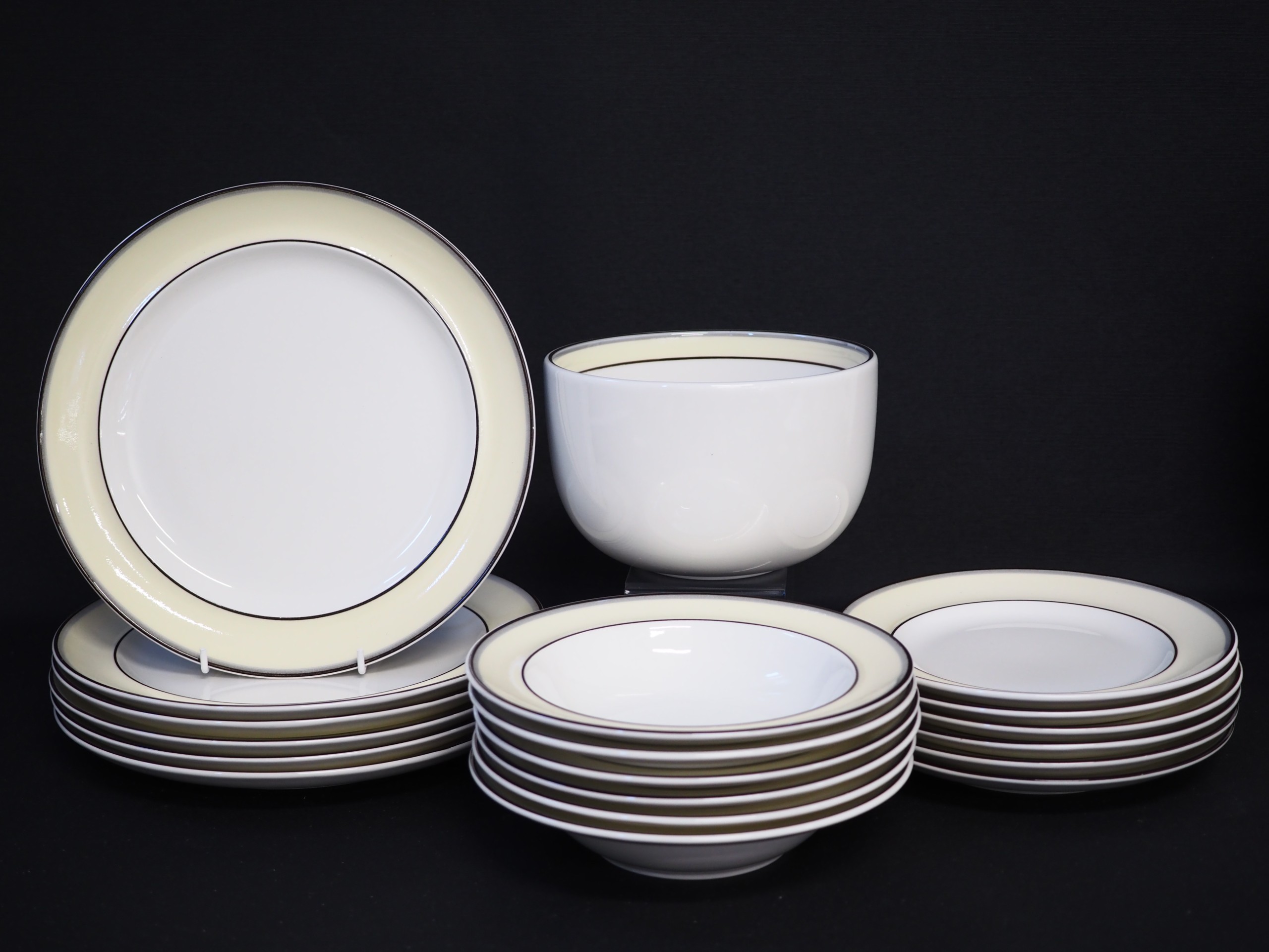 Arabia Veranda - Huutokauppa Ekman