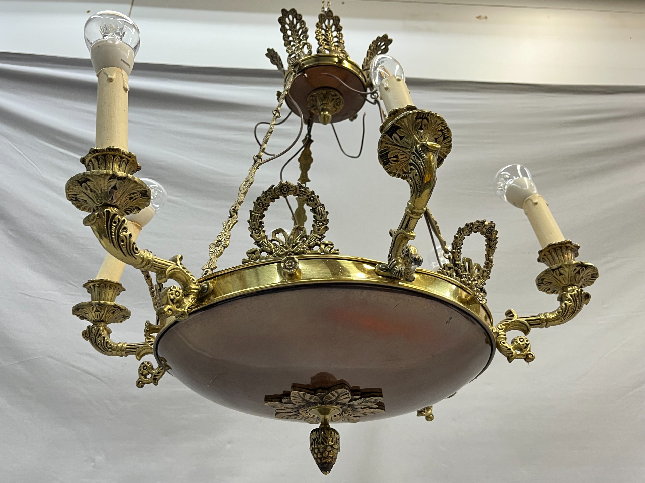 Kattokruunu - Huutokauppa Ekman