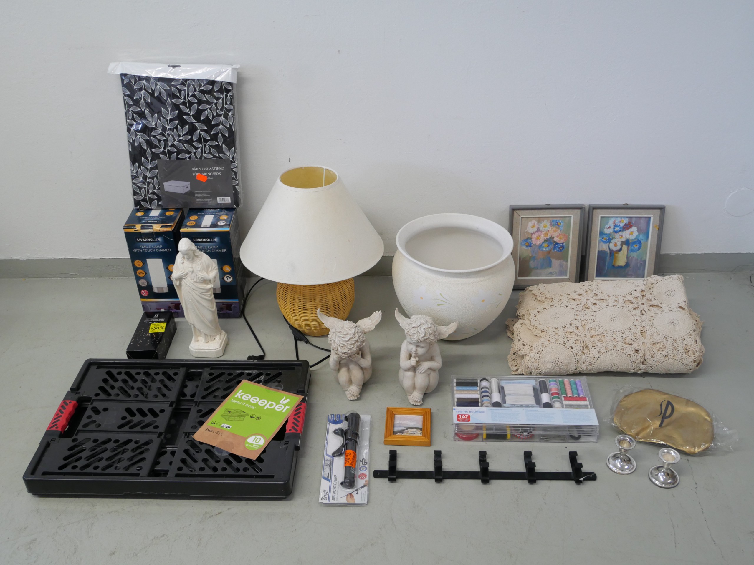 *Sekalainen erä - Huutokauppa Ekman