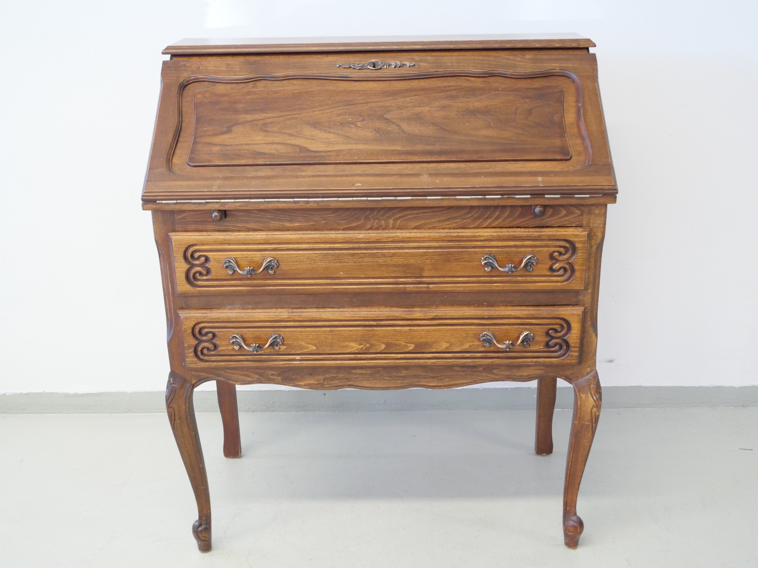 *Klaffilipasto - Huutokauppa Ekman