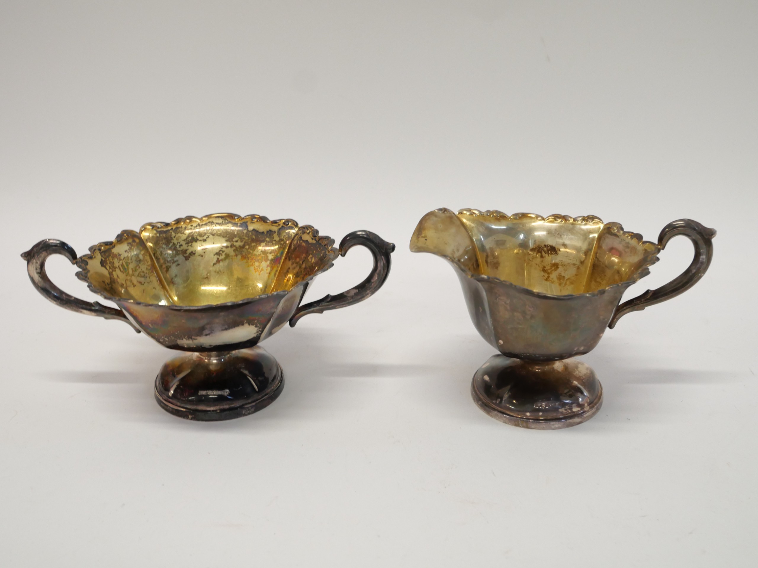 Hopea sokerikko ja kermakko - Huutokauppa Ekman