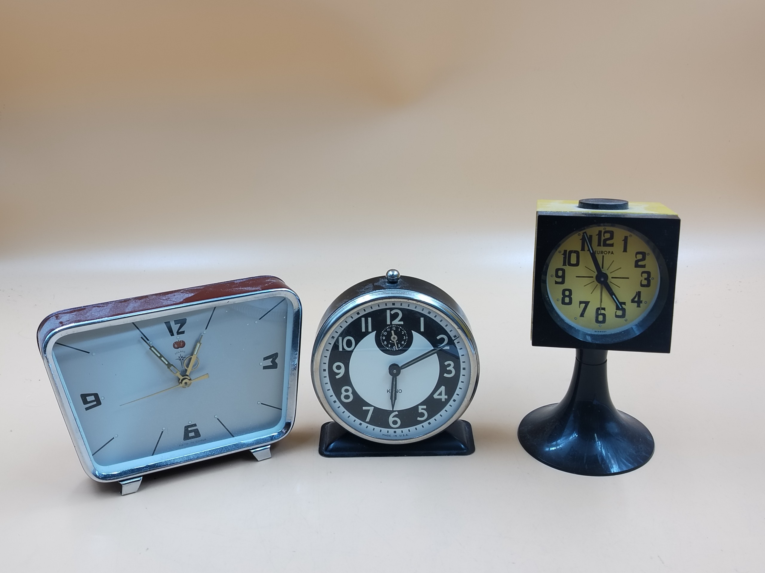 Vintage kellot - Huutokauppa Ekman