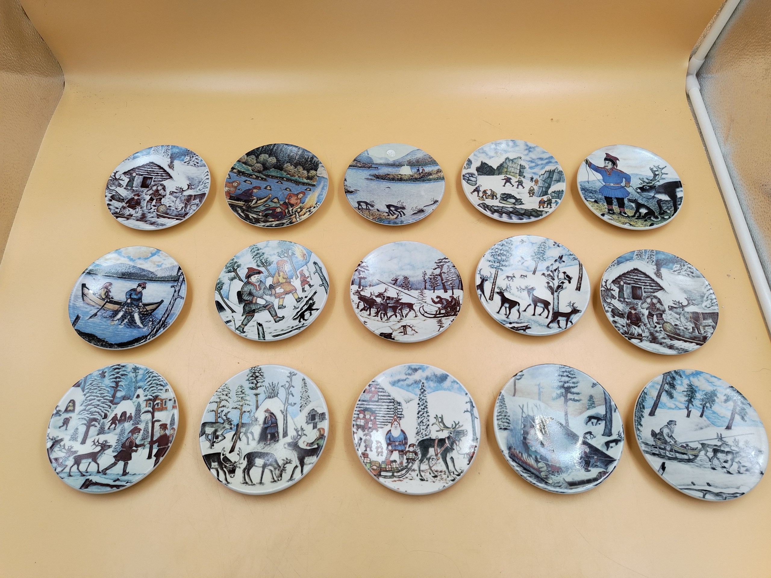 Arabia - Huutokauppa Ekman