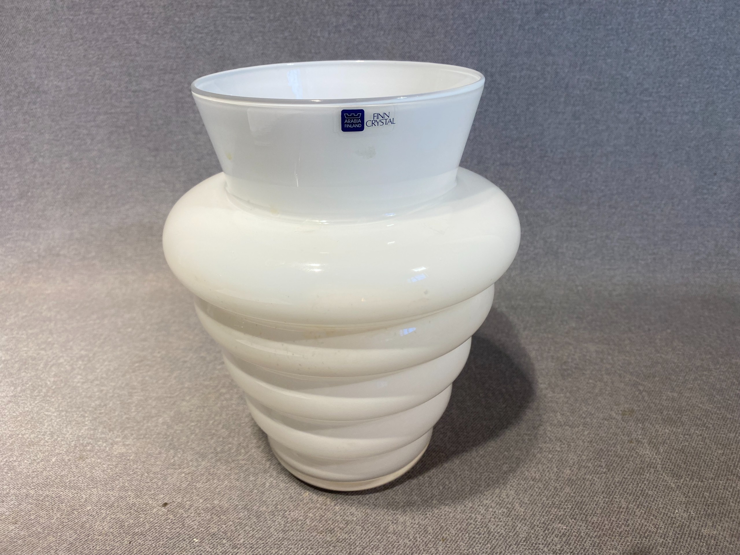 Kerttu Nurminen - Huutokauppa Ekman