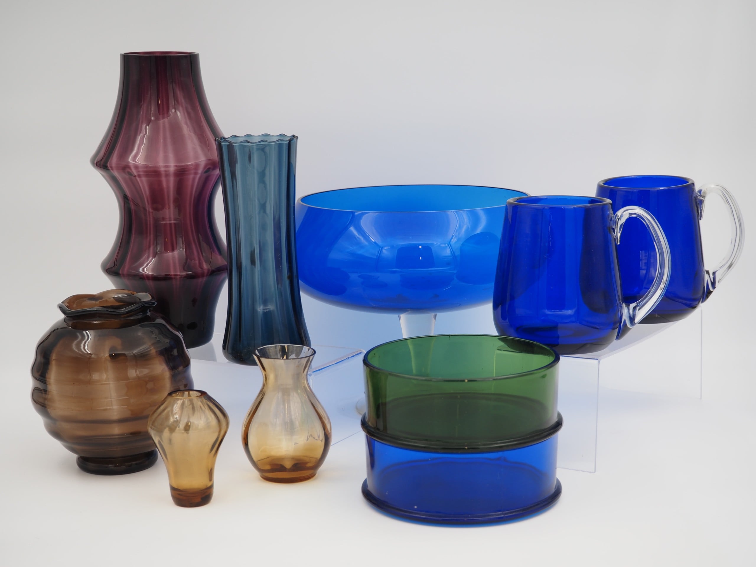 Kumela ym. - Huutokauppa Ekman