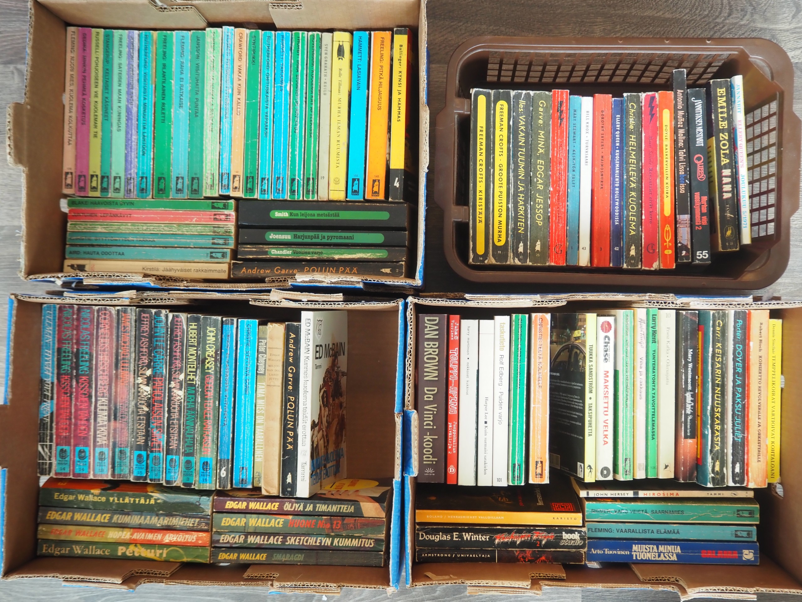 Kirjat - Huutokauppa Ekman