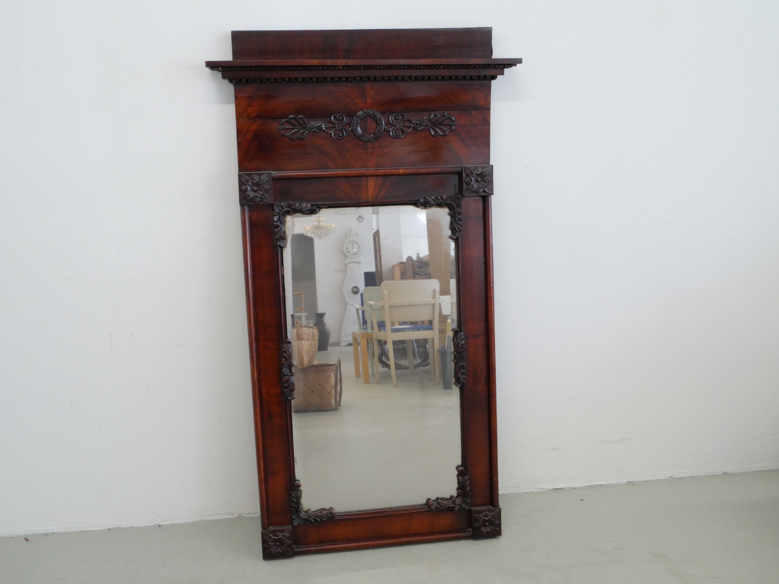 *Antiikkipeili - Huutokauppa Ekman