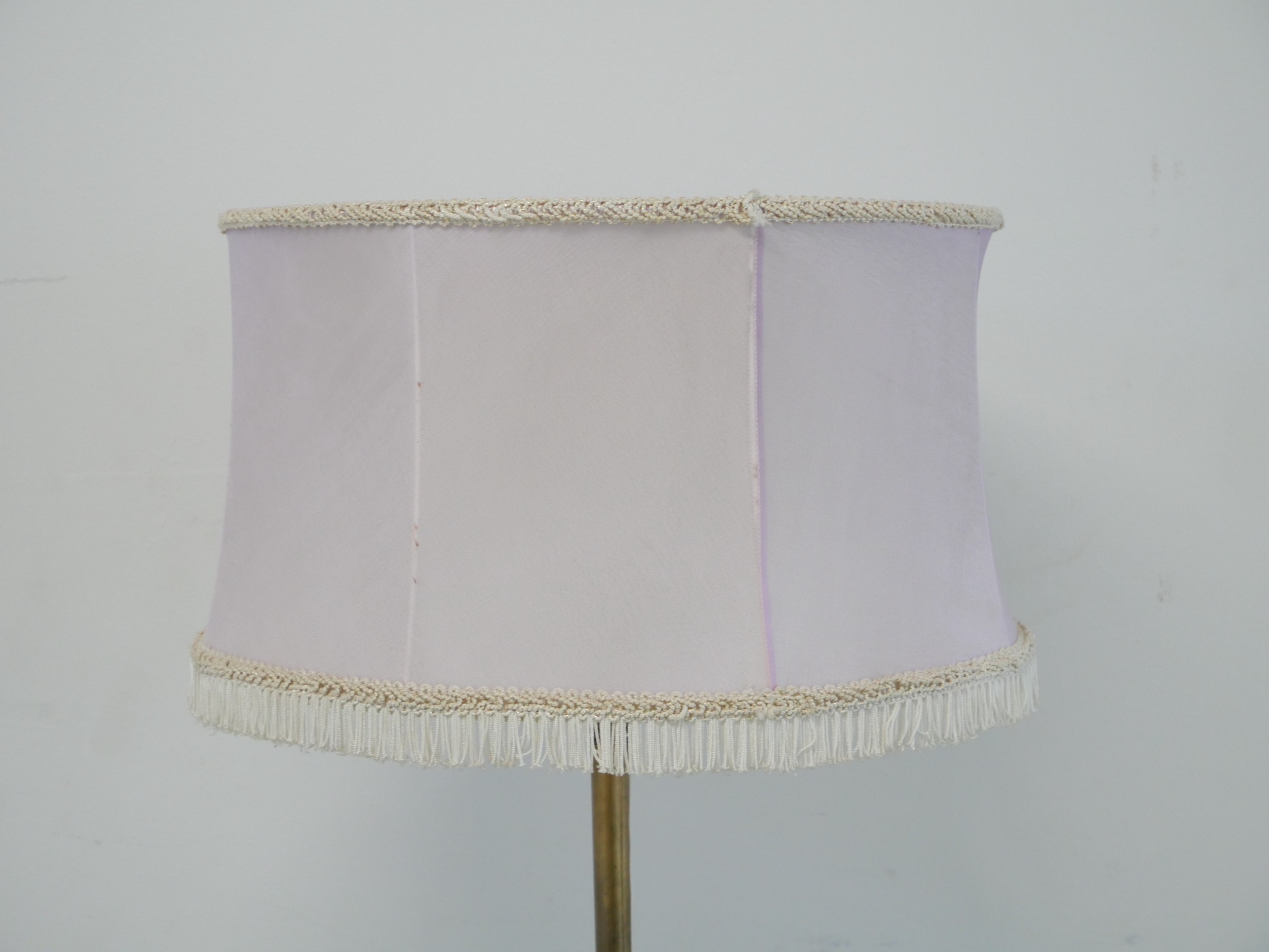 *Lattiavalaisin - Huutokauppa Ekman