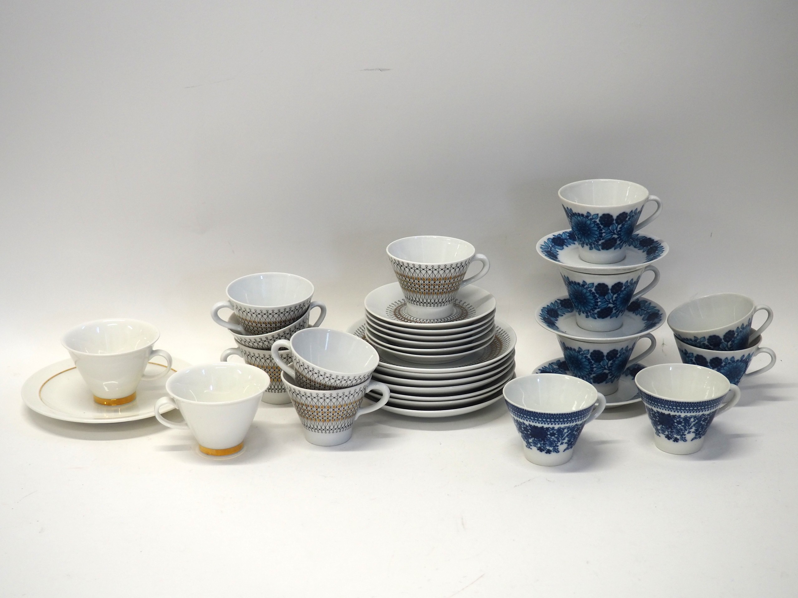 Arabia - Huutokauppa Ekman