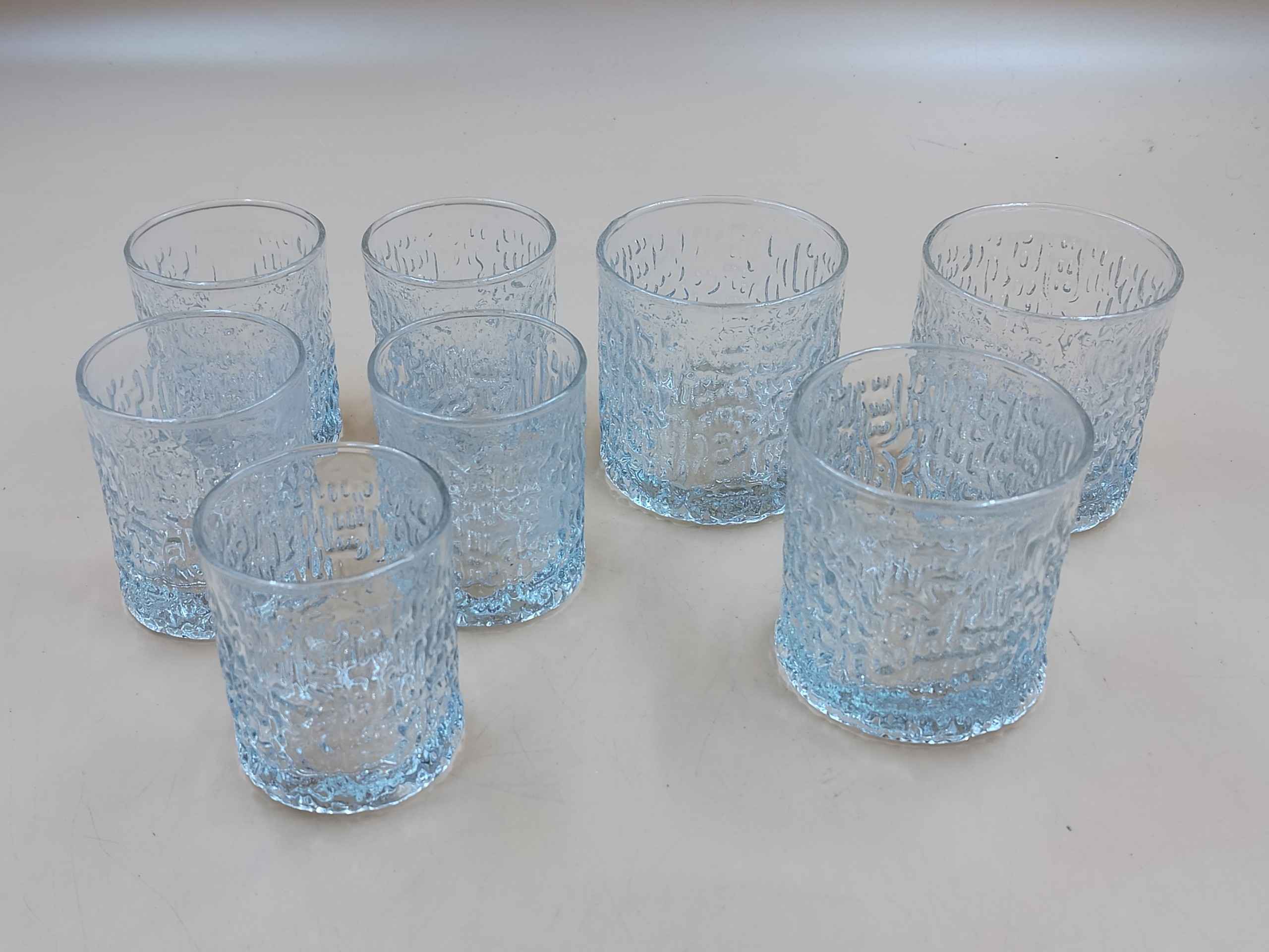 Rauenhead Siesta - Huutokauppa Ekman