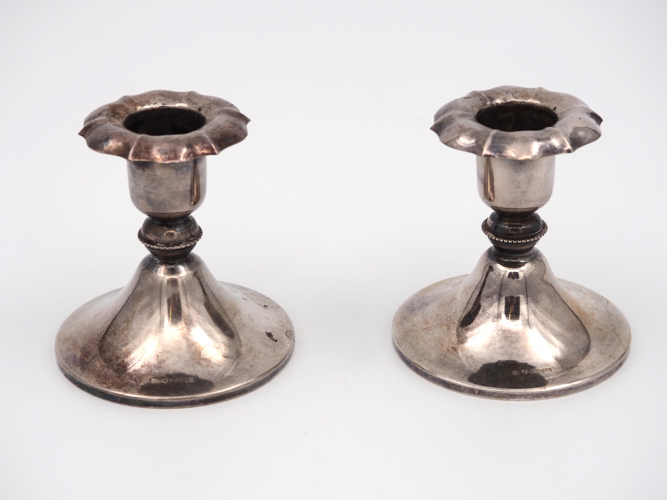 Hopea kynttilänjalat - Huutokauppa Ekman
