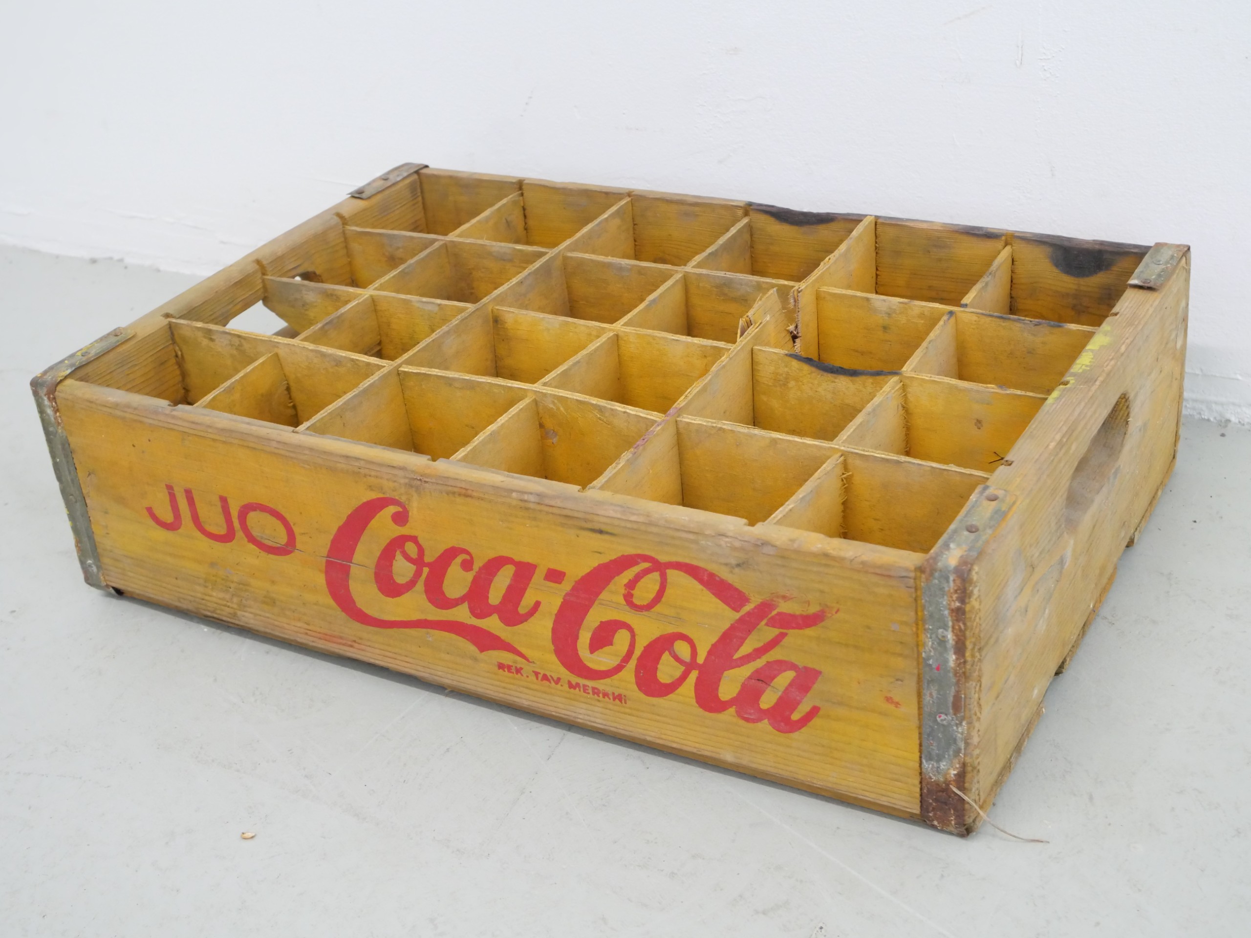 *Coca-Cola kori - Huutokauppa Ekman