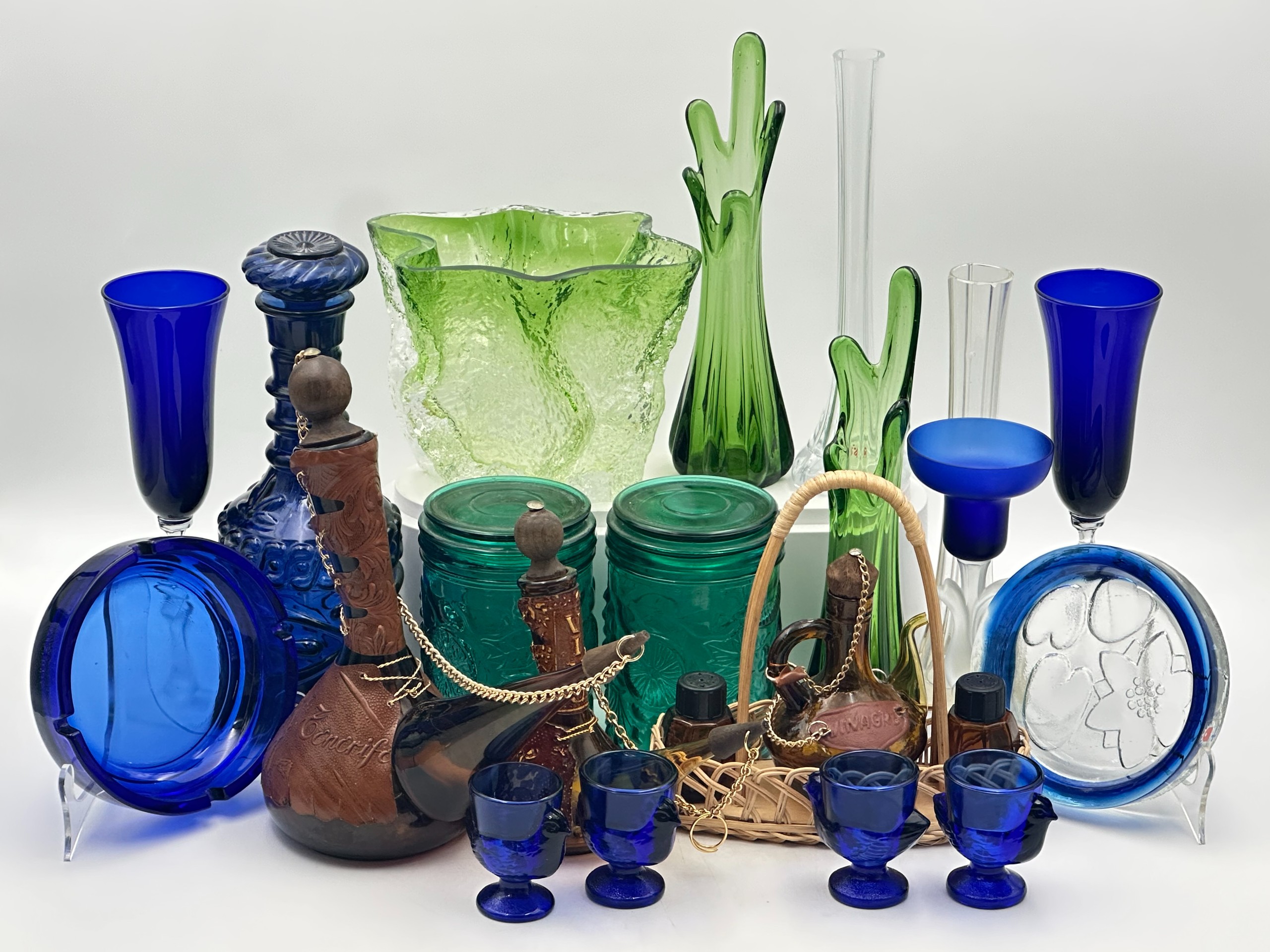 Erä lasia ym. - Huutokauppa Ekman