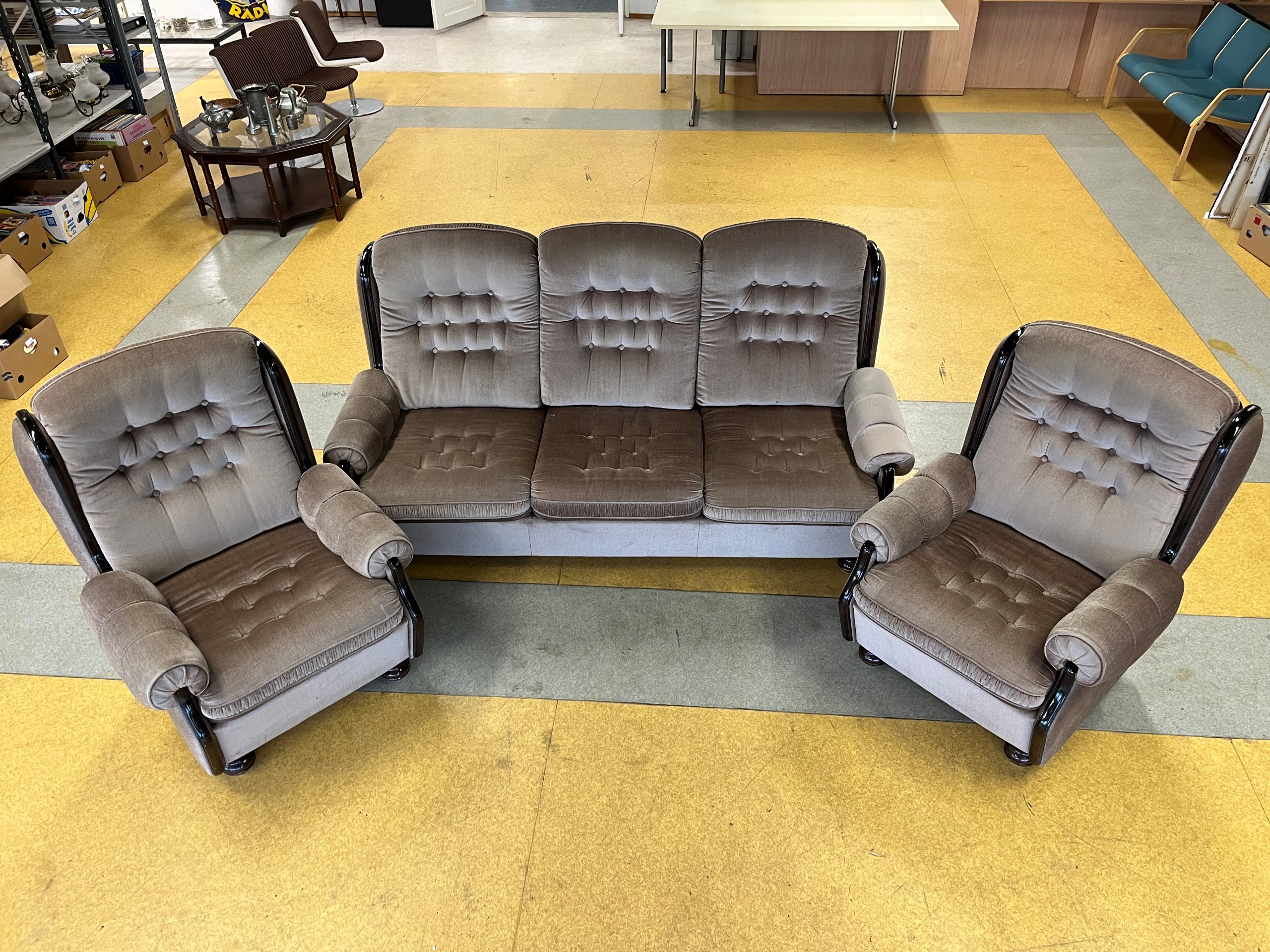 Sohvaryhmä - Huutokauppa Ekman