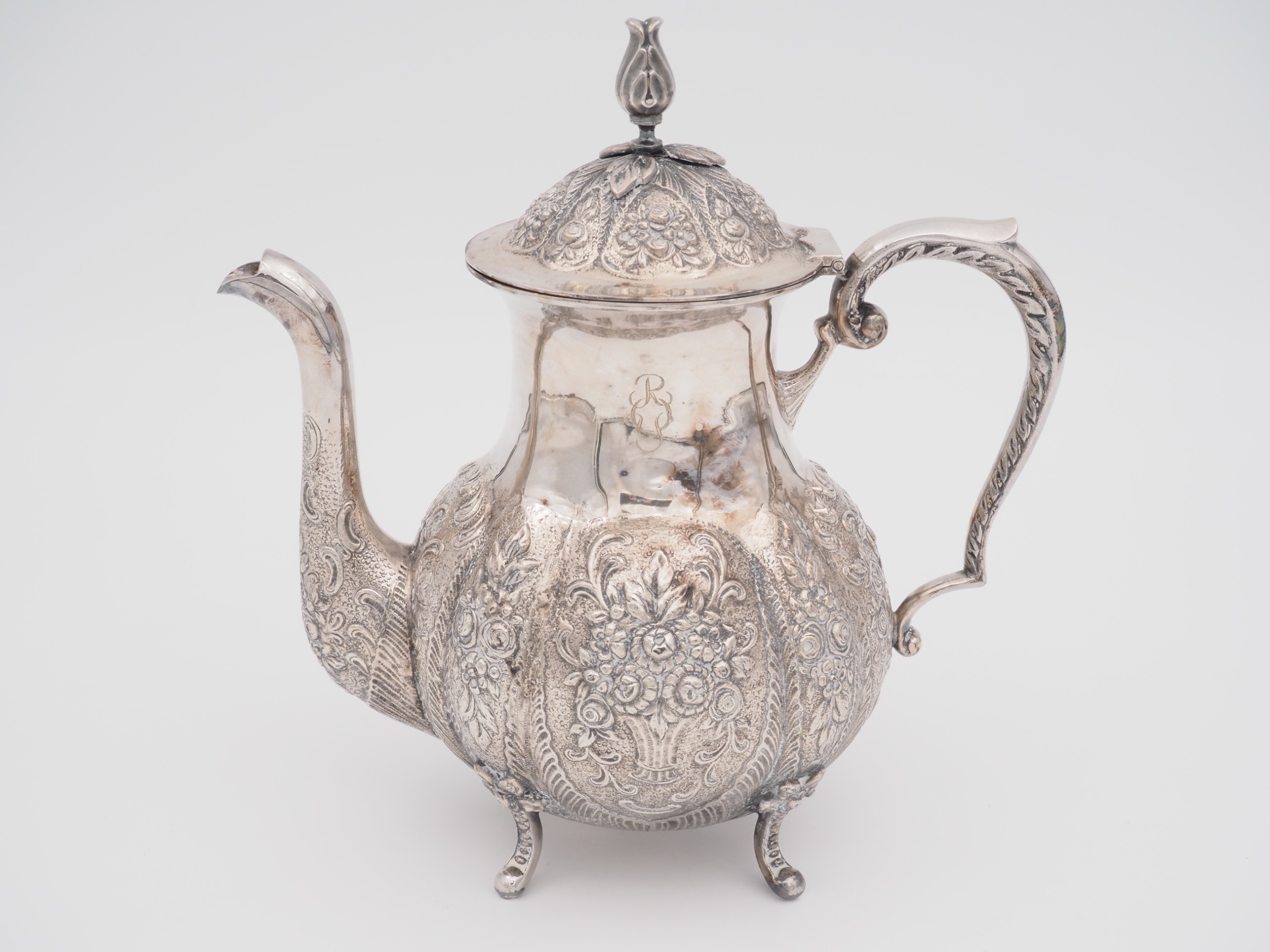 Hopeakannu - Huutokauppa Ekman