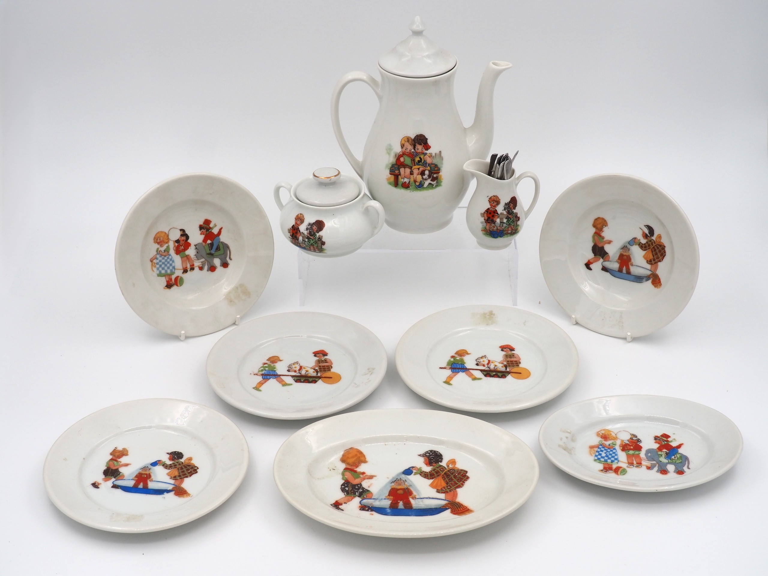 Lastenastiat - Huutokauppa Ekman