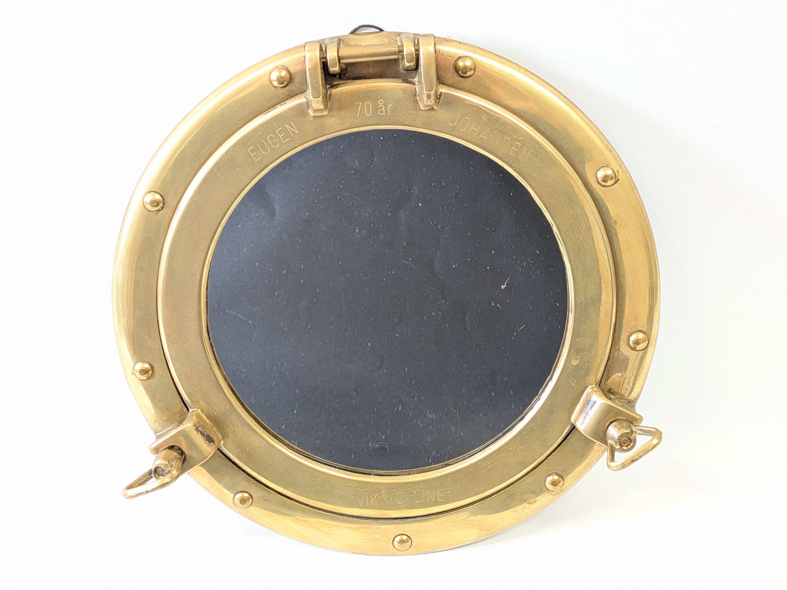 Messinkipeili - Huutokauppa Ekman