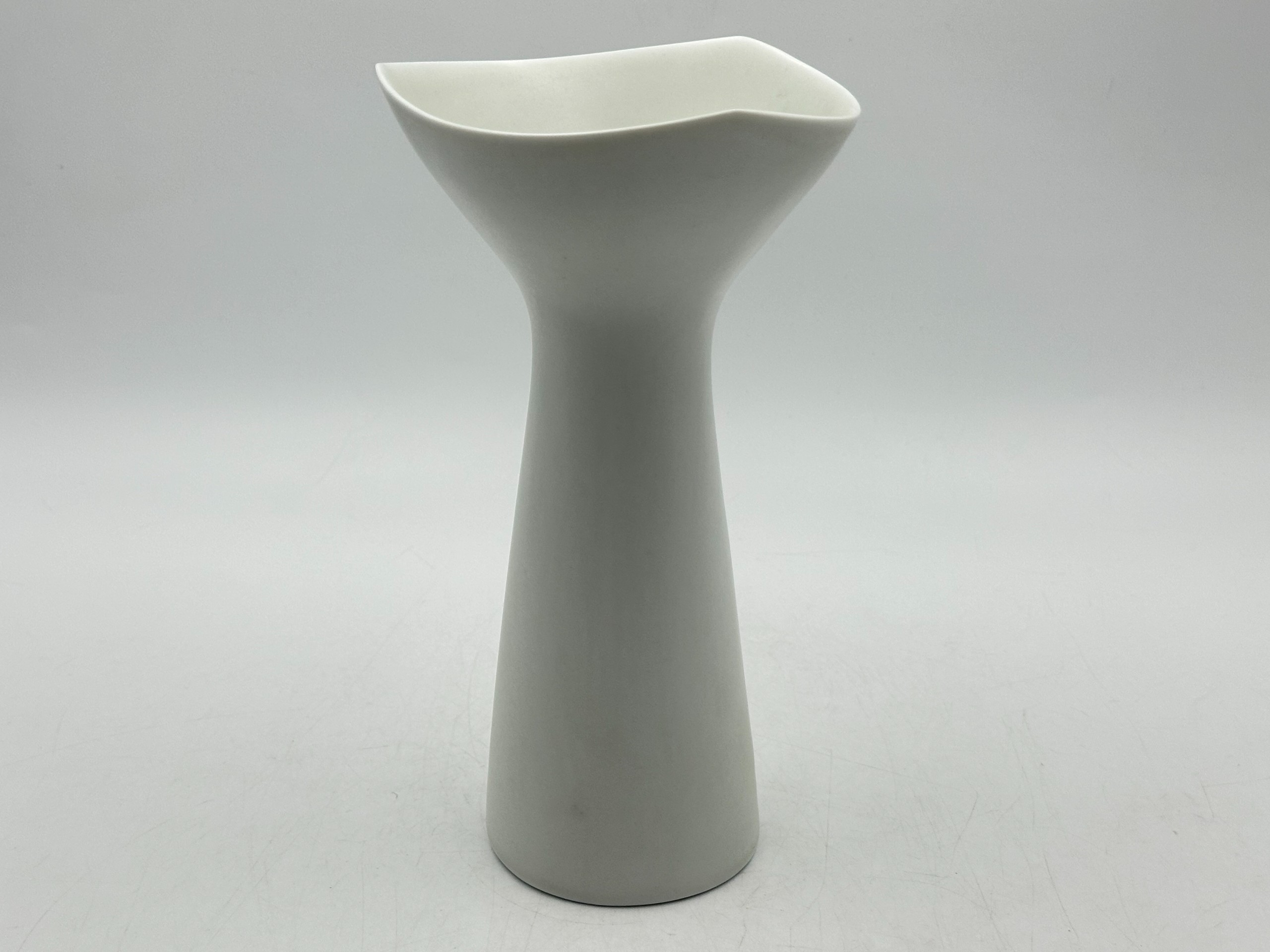 Annikki Hovisaari - Huutokauppa Ekman