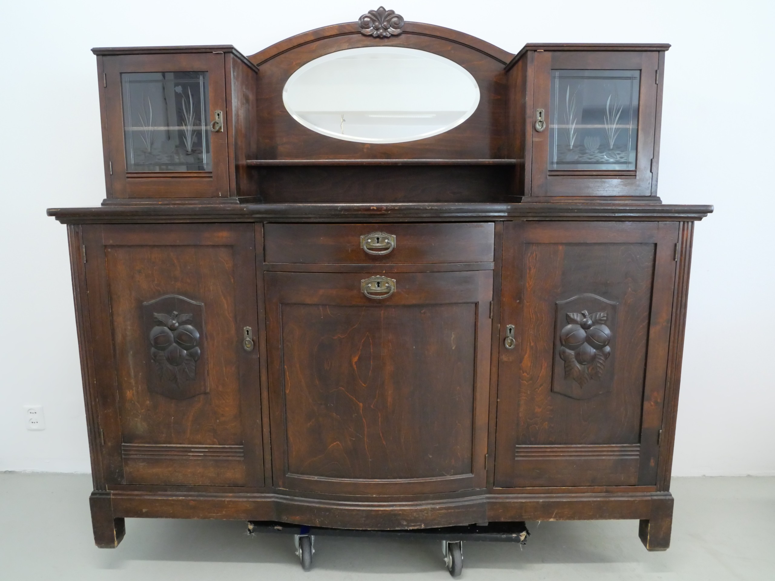 *Peilipiironki - Huutokauppa Ekman