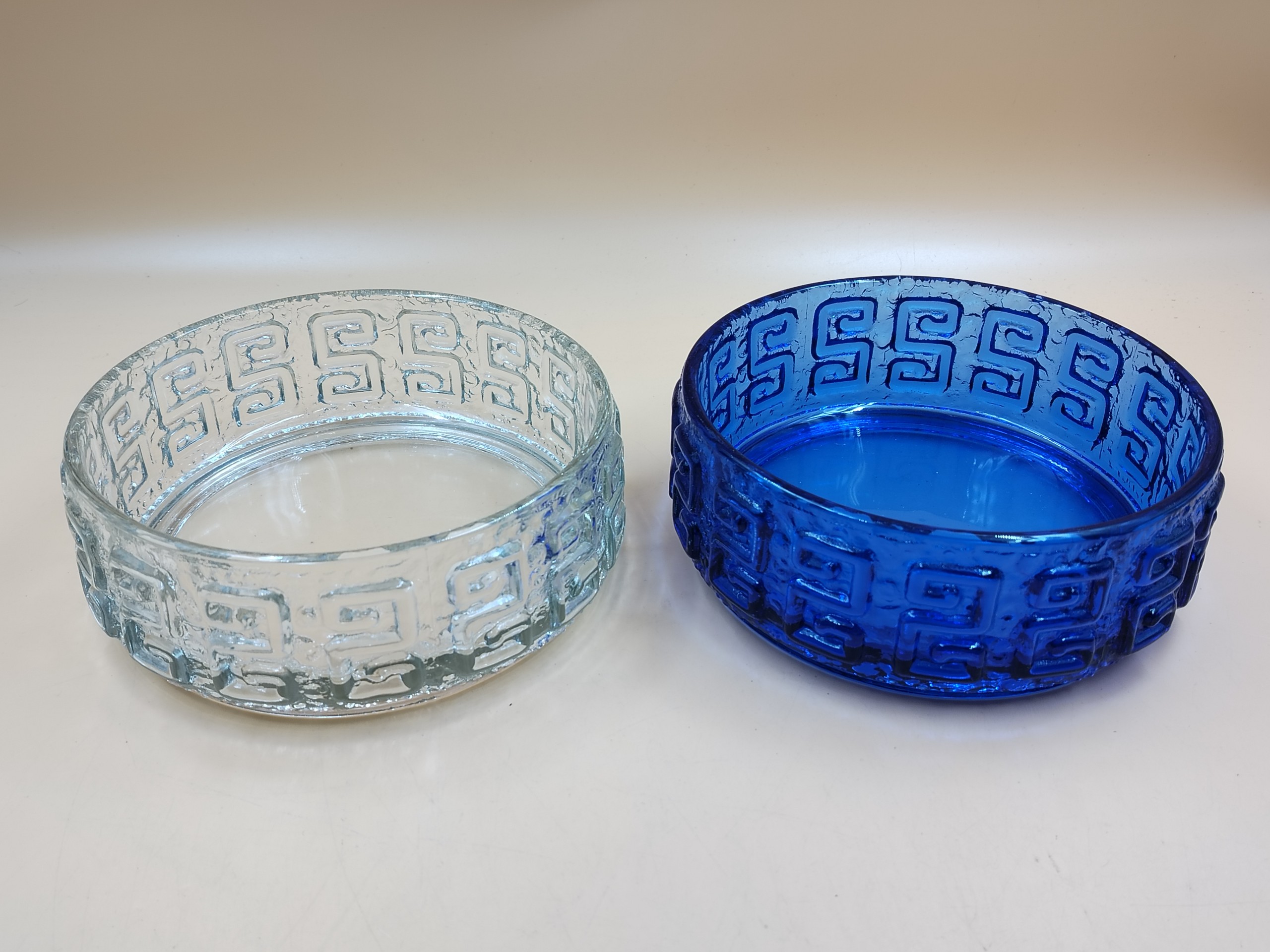 Tamara Aladin - Huutokauppa Ekman