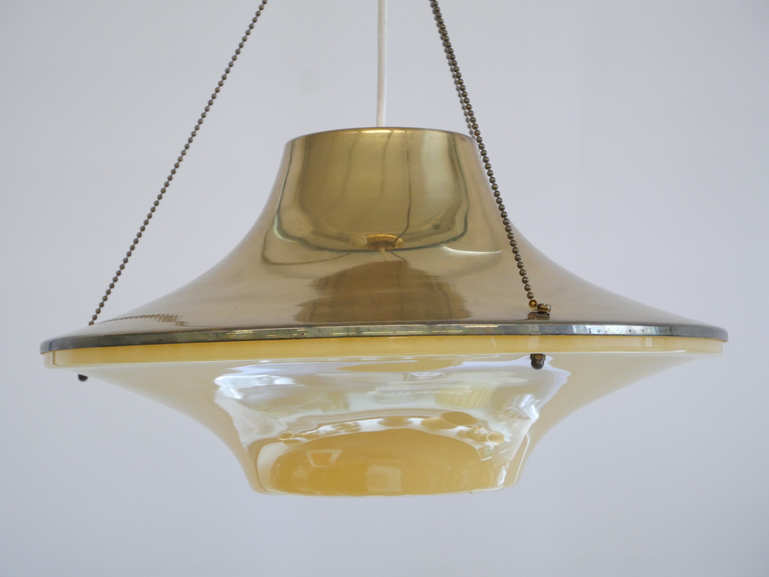 Kattovalaisin - Huutokauppa Ekman