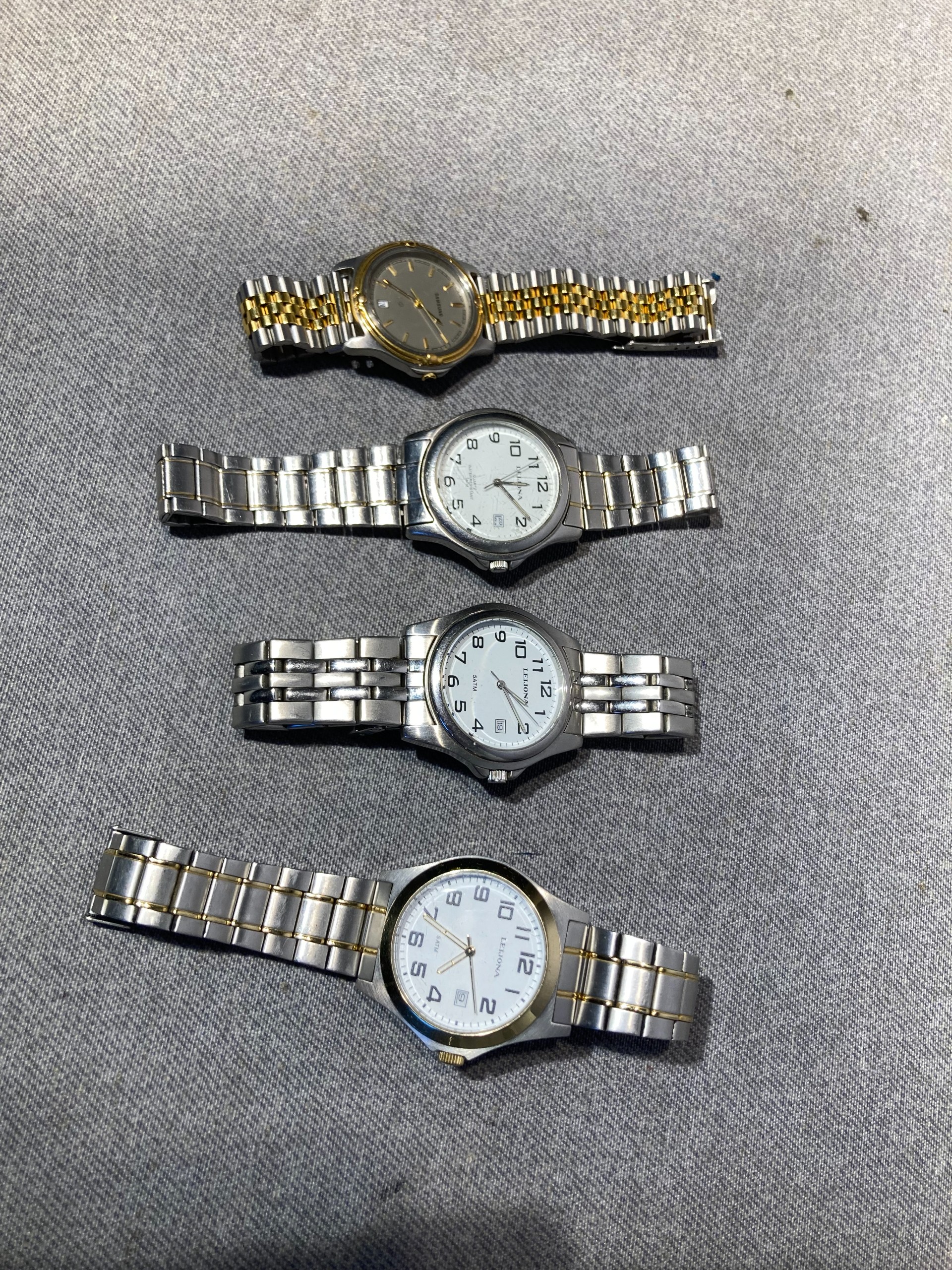 Rannekellot - Huutokauppa Ekman