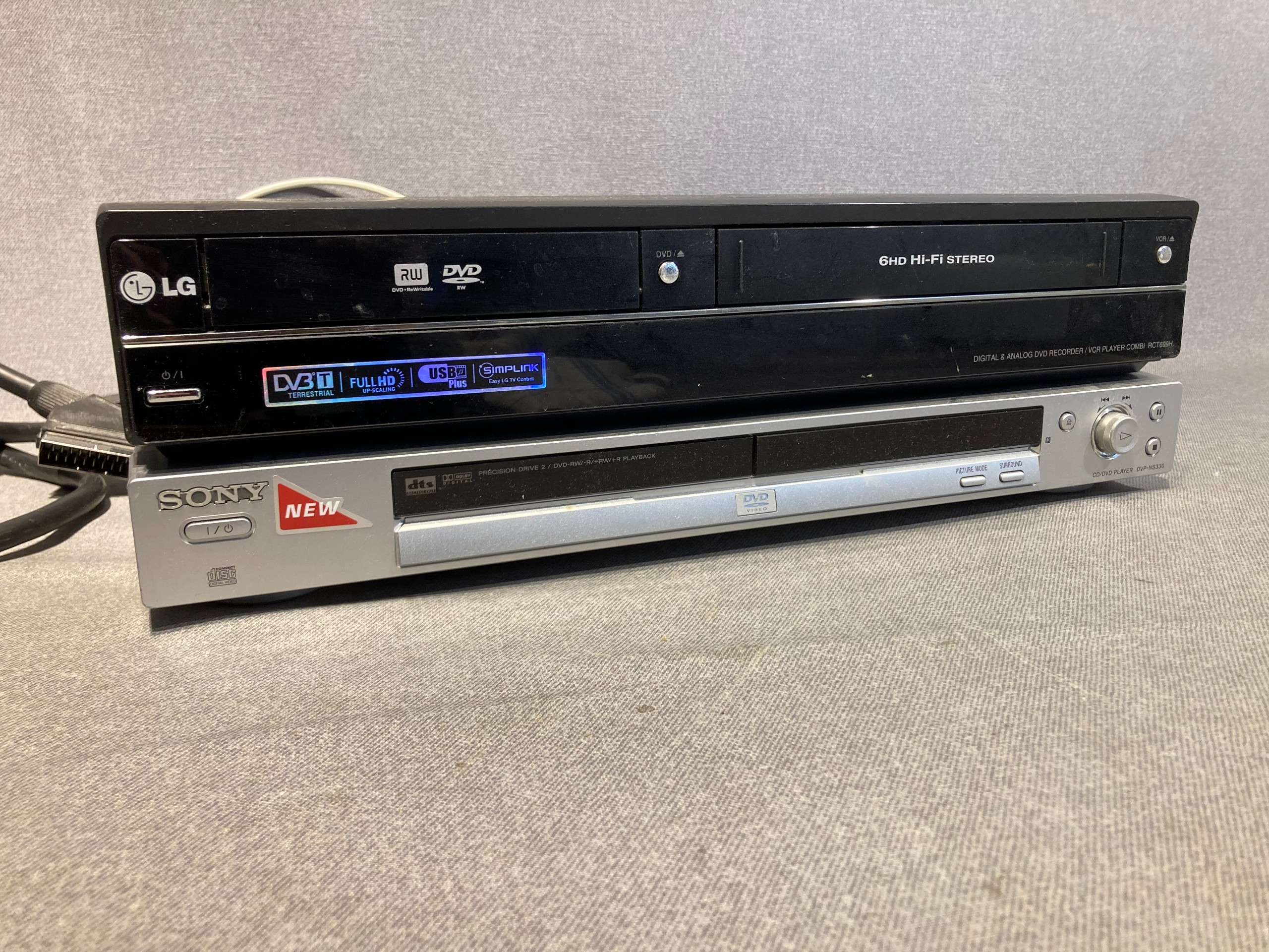 Sony ym. - Huutokauppa Ekman