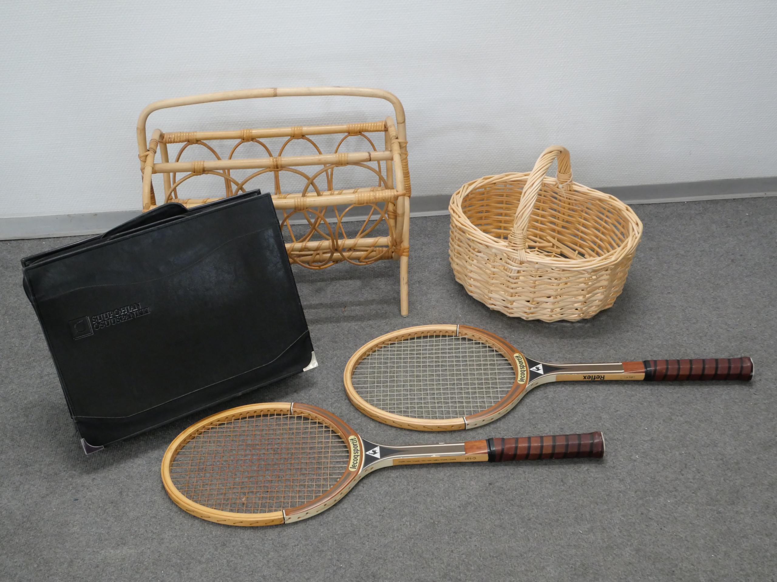 Lehtiteline ym. - Huutokauppa Ekman