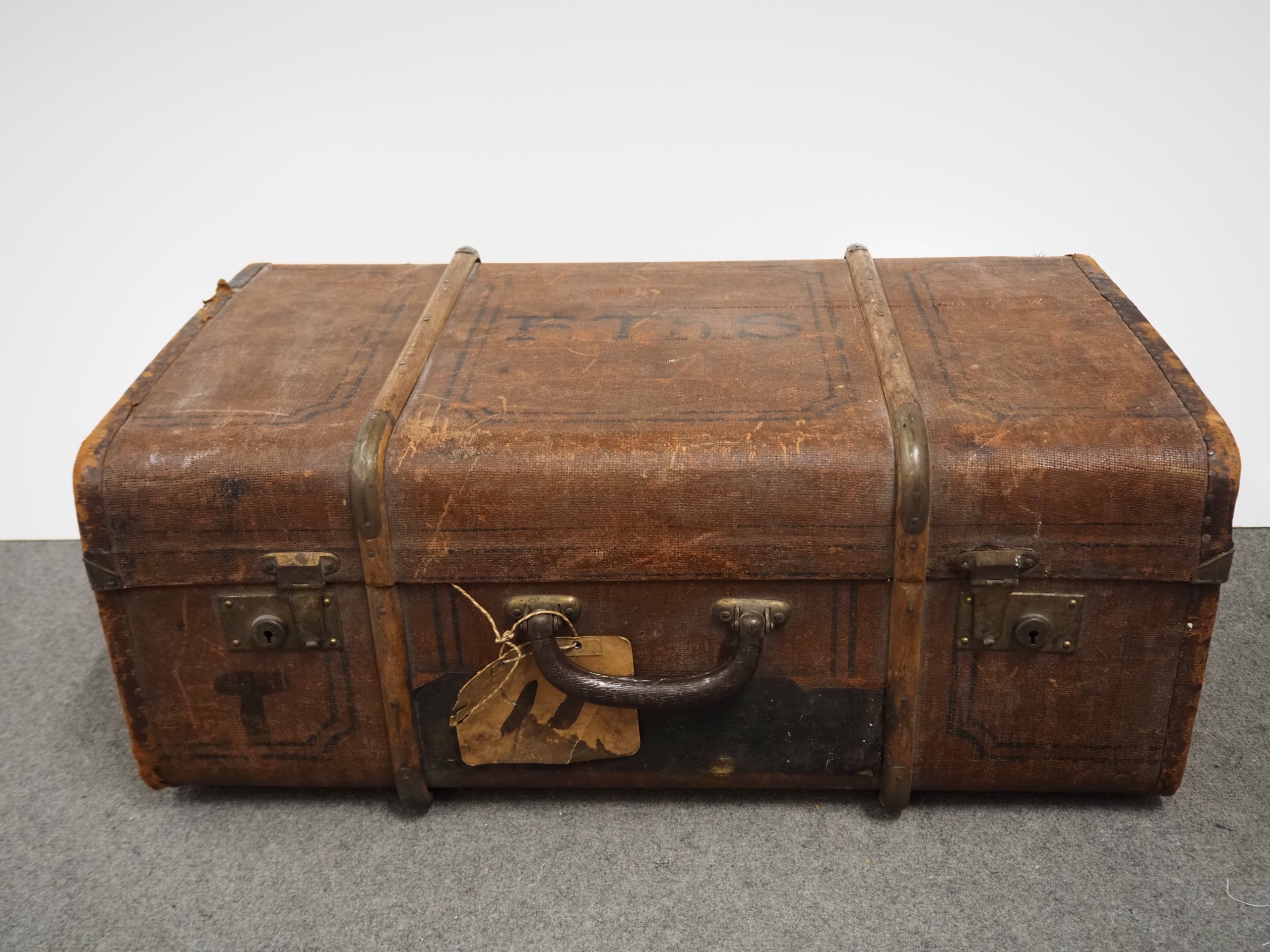 Matkalaukku - Huutokauppa Ekman